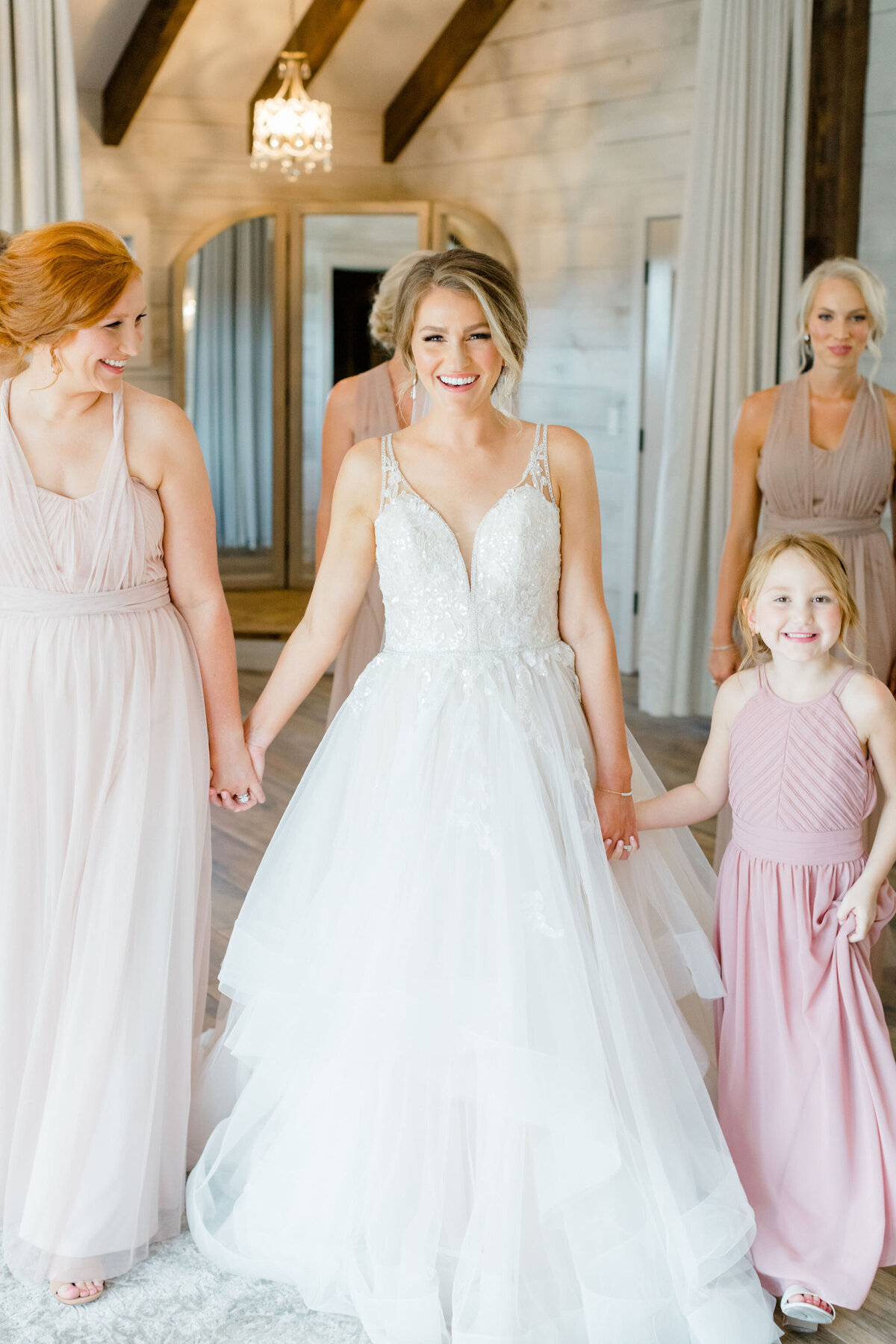 summer-natural-blush-weinberg-college-station-texas-wedding-17