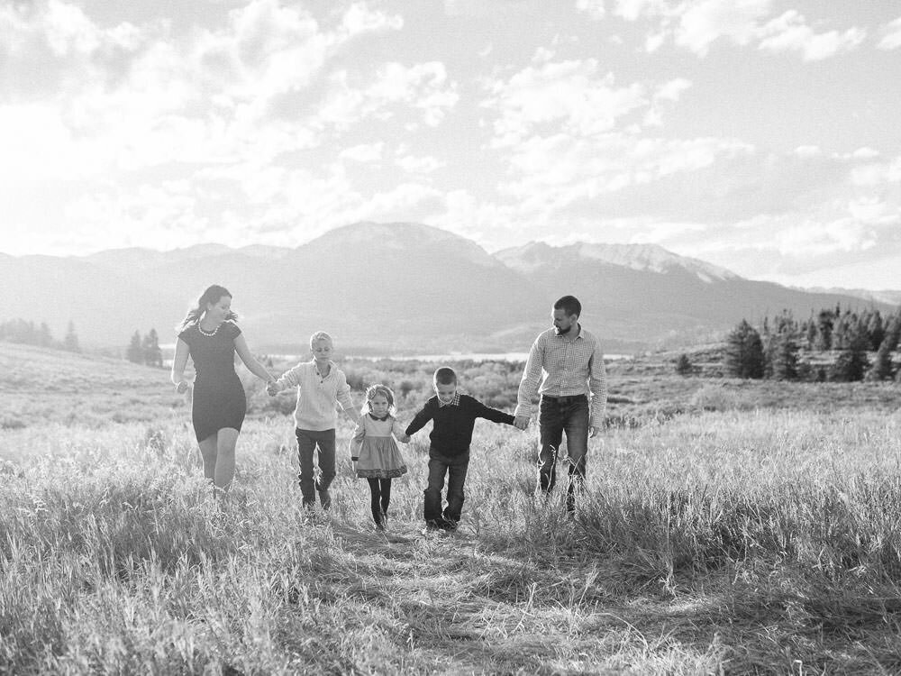 Colorado-Family-Photography-Fall-Color-Family-of-5-Keystone-Mountain33