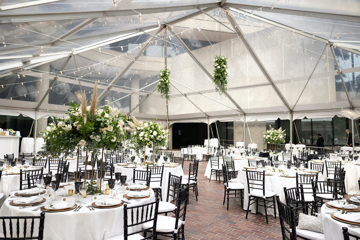 Elise-Connor-American-Institute-of-architects-Wedding-The-finer-points-event-planning-genevieve-leiper-photography00036