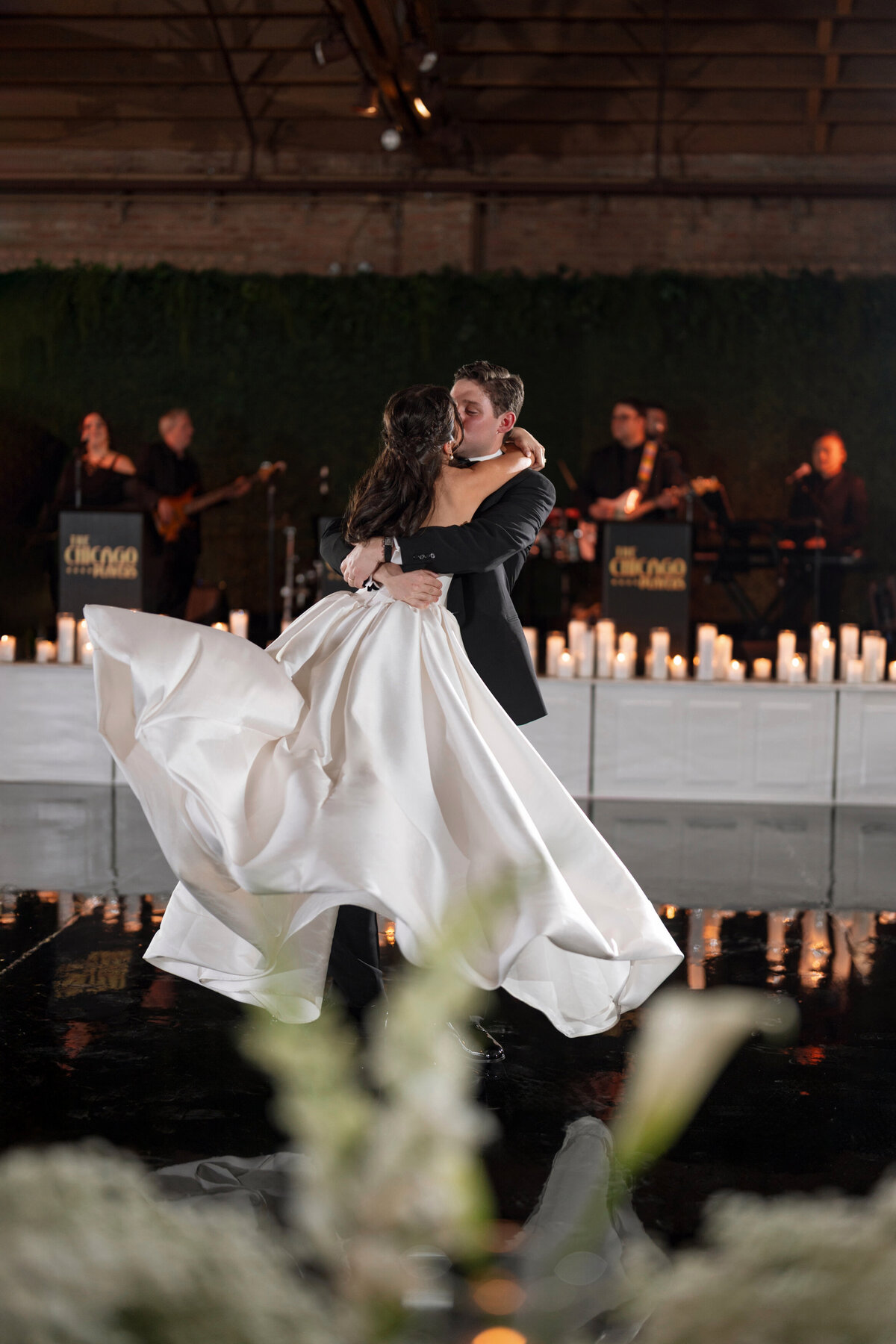 Aspen-Avenue-Berlez-Chicago-Wedding-Photographer-Great-Events-Epic-Events-Rockwell-on-the-River-Entertaining-Company-Jewish-Wedding-Editorial-117