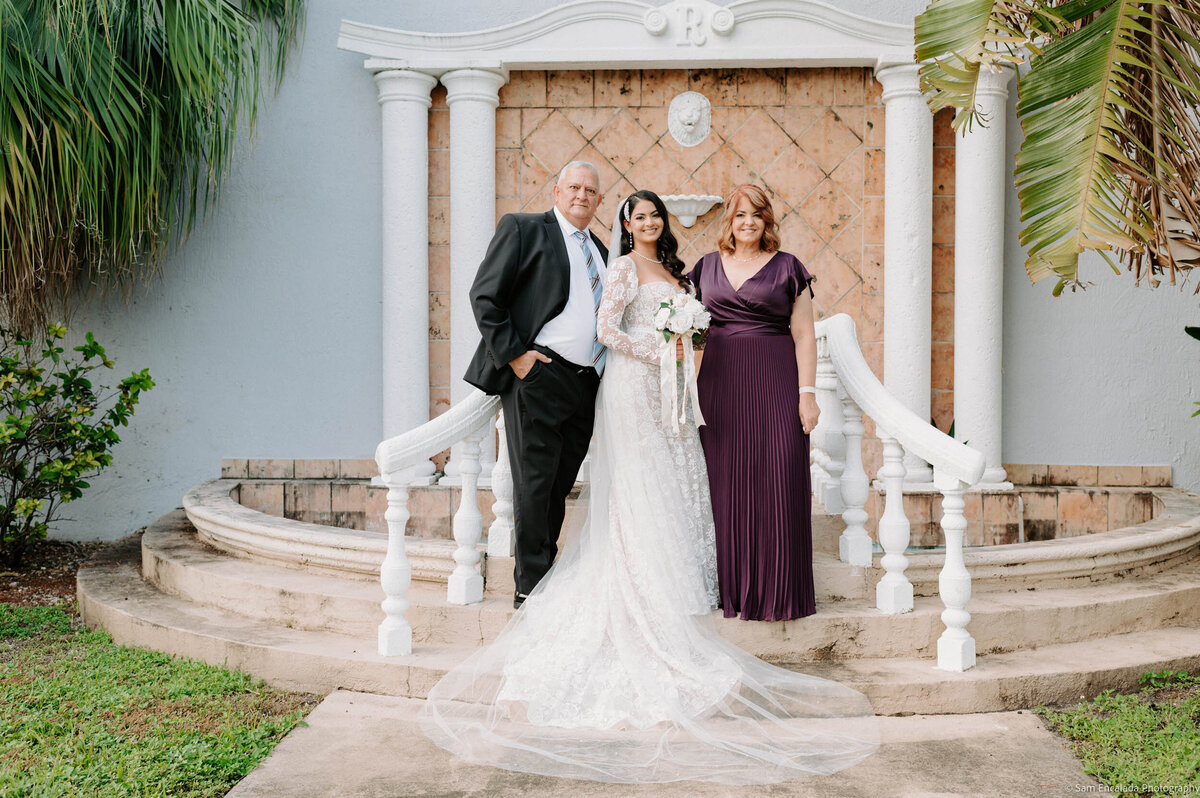 Jesus-Jackie-Miami-Florida-Wedding-Elopement-Engagement-Photographer11