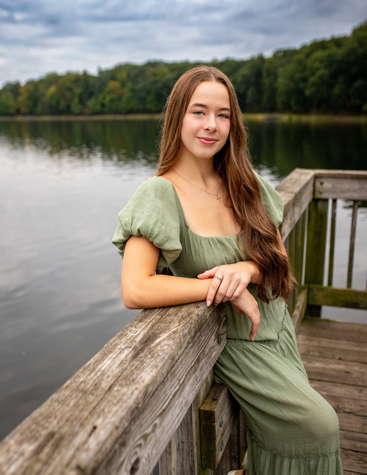 Brighton-michigan-senior-portrait-photographer-anadalai-photography