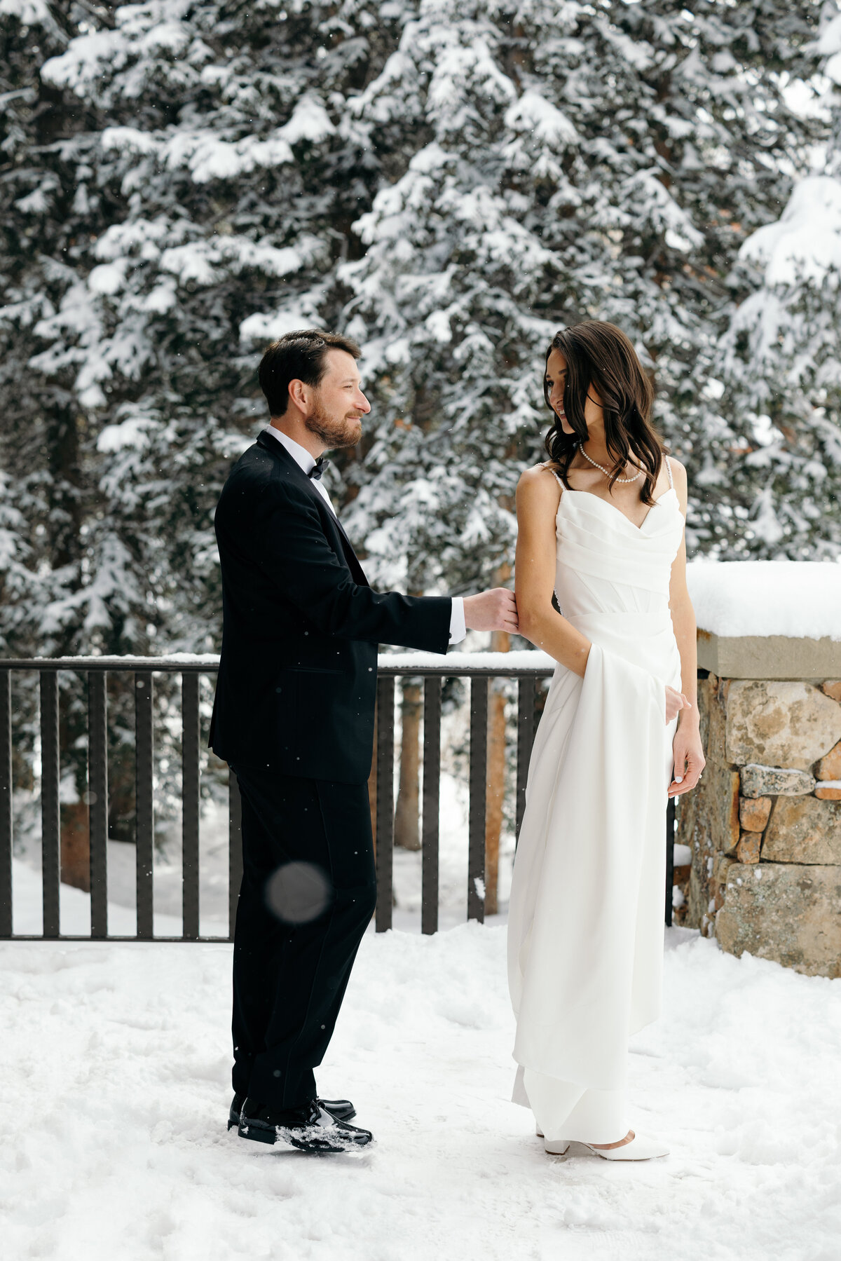 Kendra&Jackson_SkiWedding_SolitudeUtah_FlowEventGroup-270