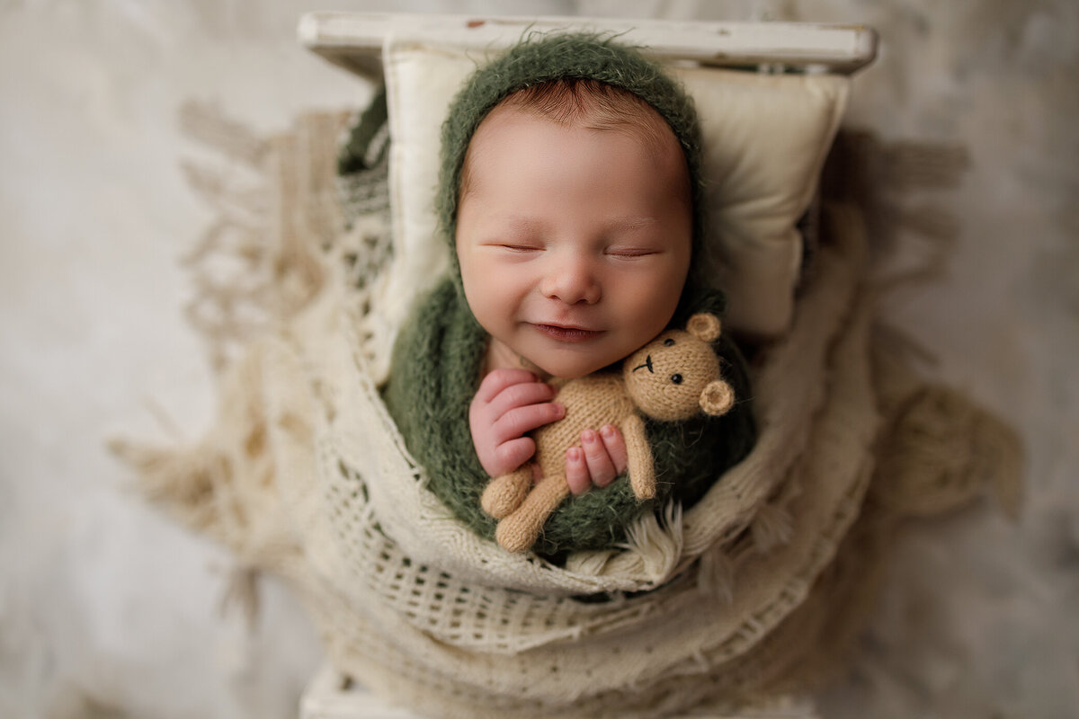 McDonough newborn photographer, Atlanta Newborn Photographer, Fayetteville newborn Photographer, Peachtree city newborn photographer, Hampton ga newborn photographer, marietta ga newborn photographer