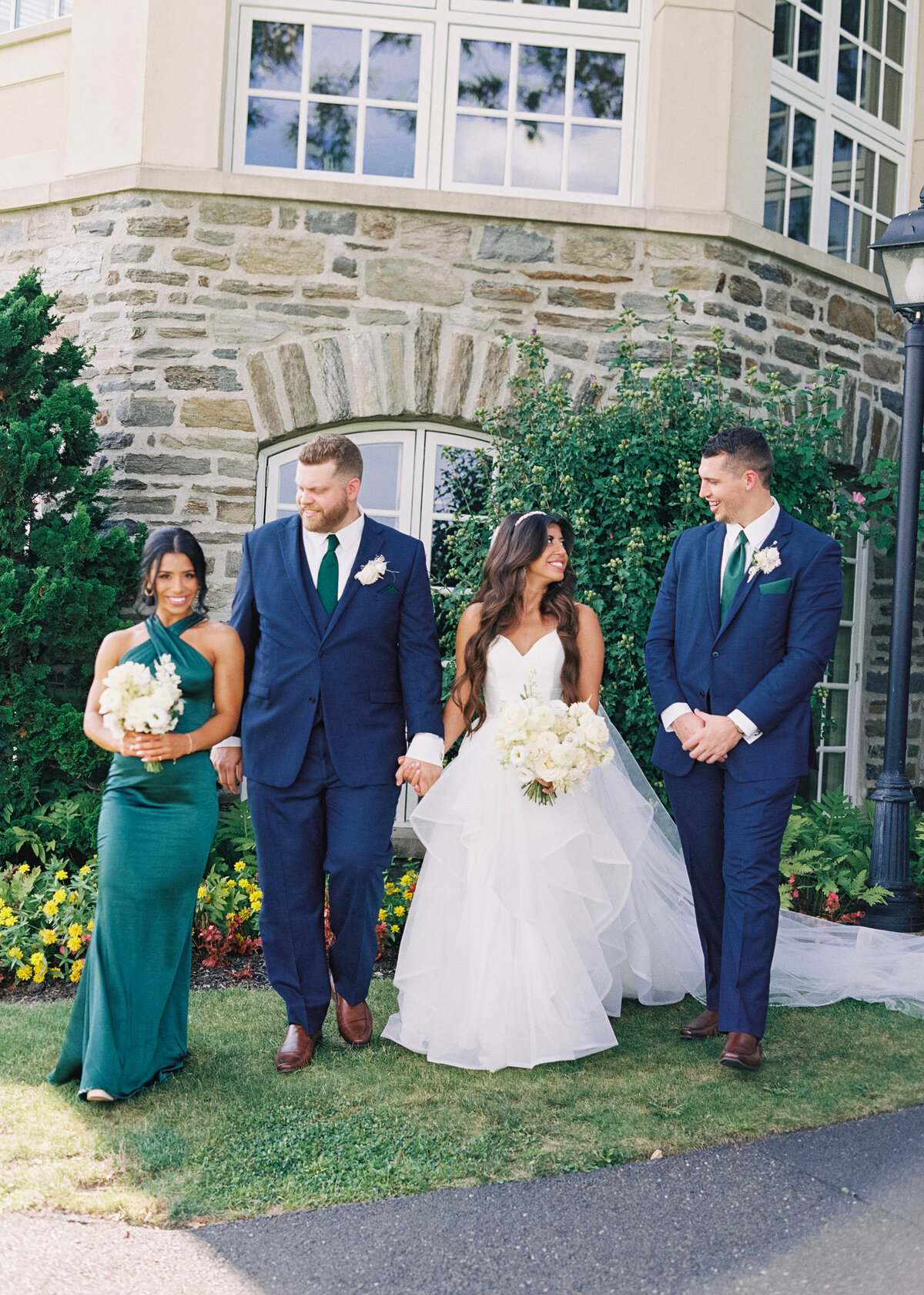 Huntingdon-Valley-Country-Club-Wedding-Small-Bridal-Party-Photos_036
