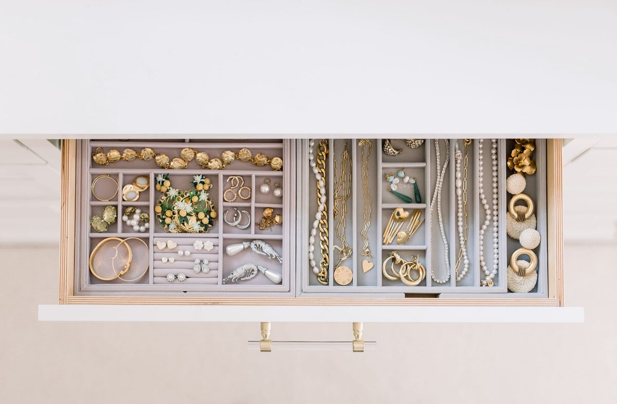 vision and hammer jewlery drawer