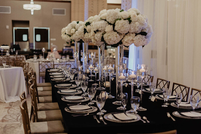 NellieSparkmanEvents_IconEventGroup_FreckledFoxPhotography_TheGrandHallatPower&Light61