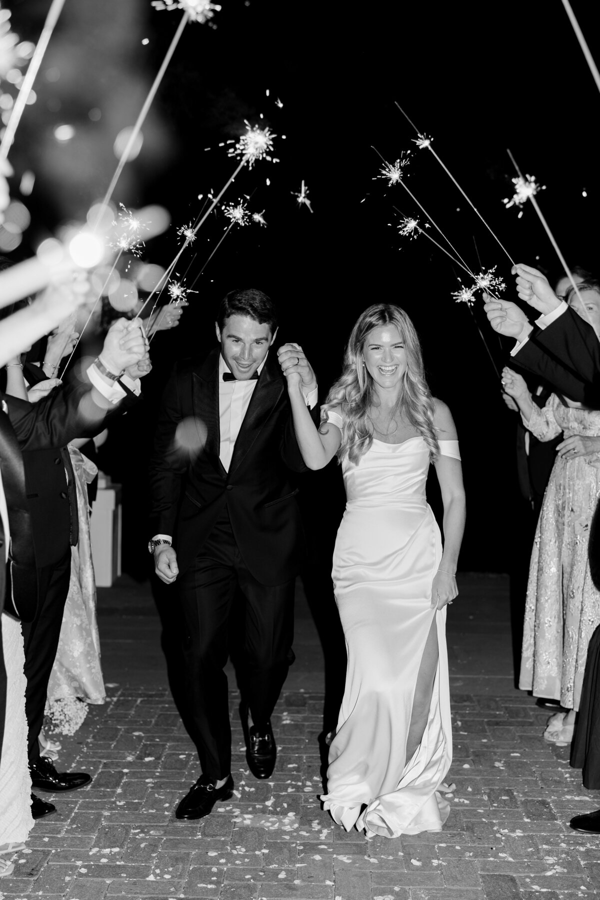 Lyra_Cullen_Wedding_Sneak_Peeks-71