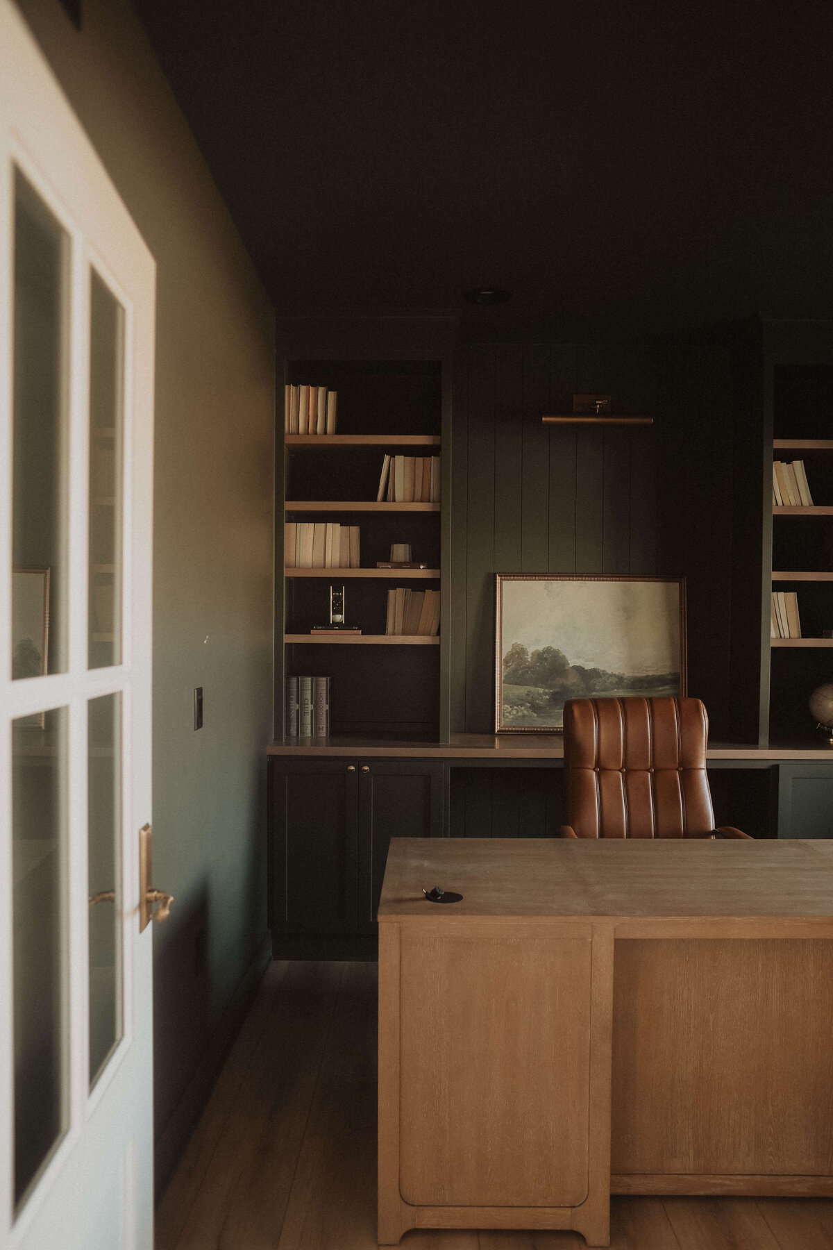 9632-Office-Polk-City-Central-Iowa-Custom-Home-JRL-Builders-3F1A7943