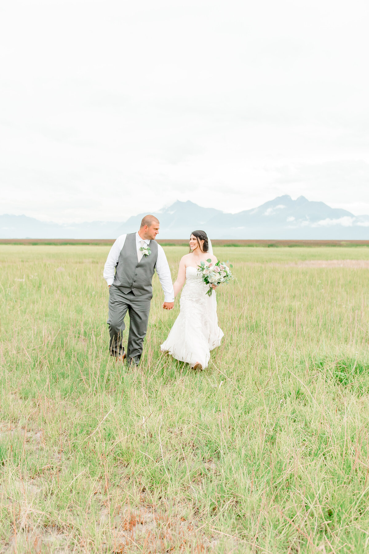 Alaska-Elopement-Photographer-12