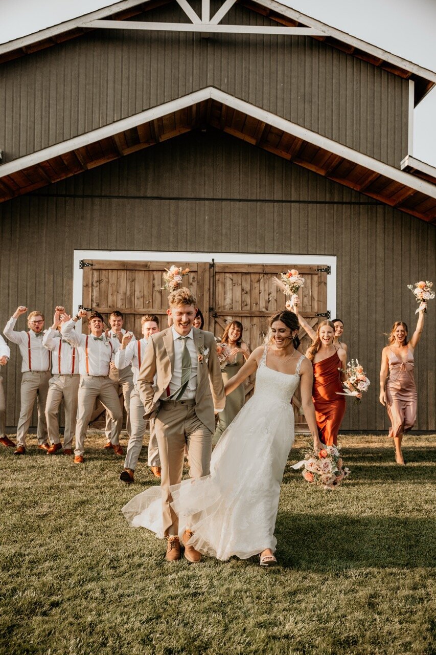 Wedding Venue Near Calgary and Edmonton 155 Large 11.02.44 AM