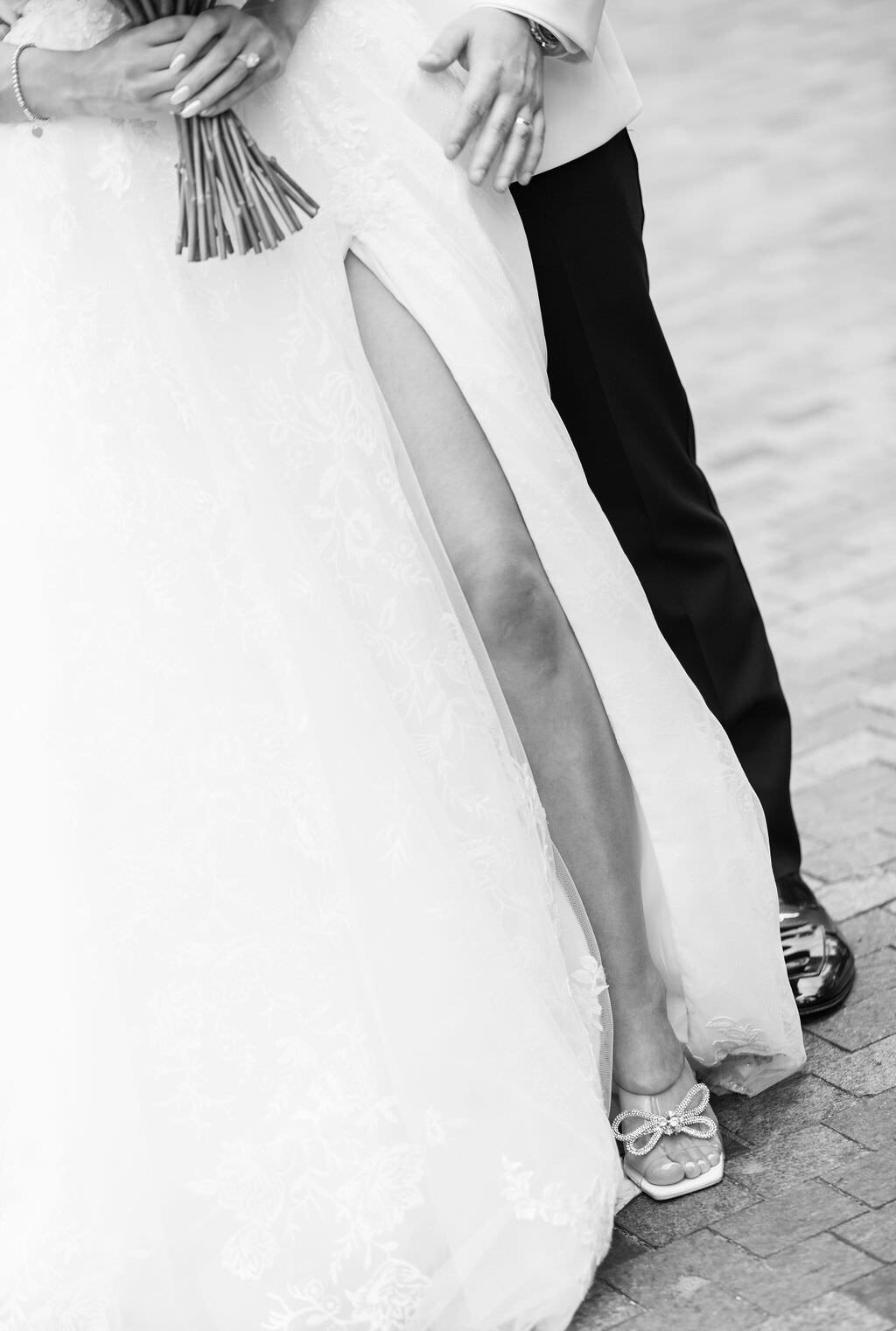 Cathédrale Marie-Reine-du-Monde Wedding_montreal best wedding photographer | luxury moment photography-9221