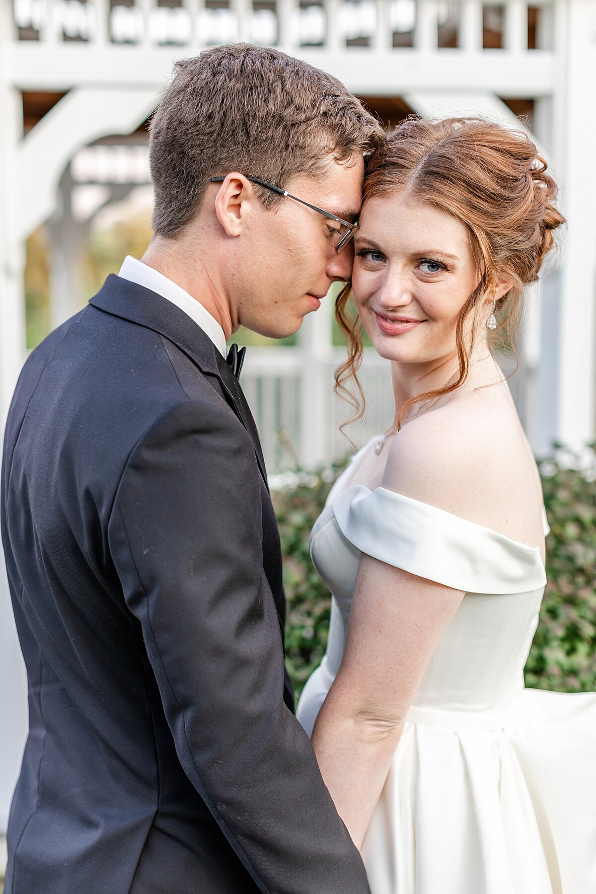 Pittsburgh-Nicassio-Fields-Green-Blue-Wedding-1 (36)
