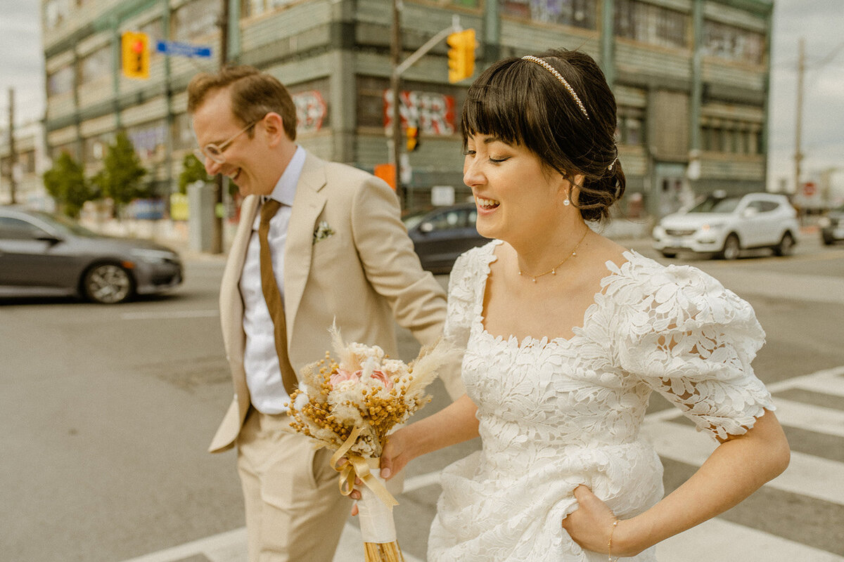 downtown-toronto-junto-studio-nontraditional-cool-modern-wedding-whim-and-willow-photo885