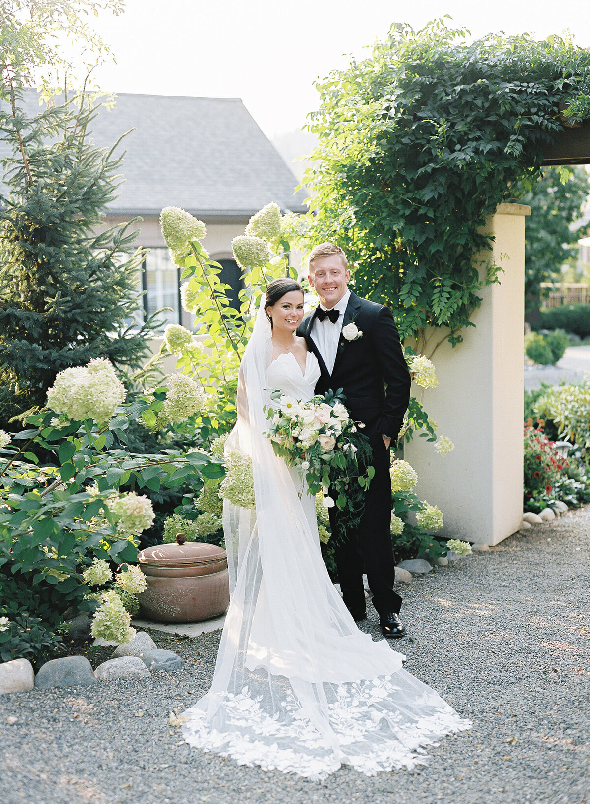 The Manor House at Pleasant Beach Wedding on Film - Fine art - Seattle Wedding Phtoographer - Light and airy - 51