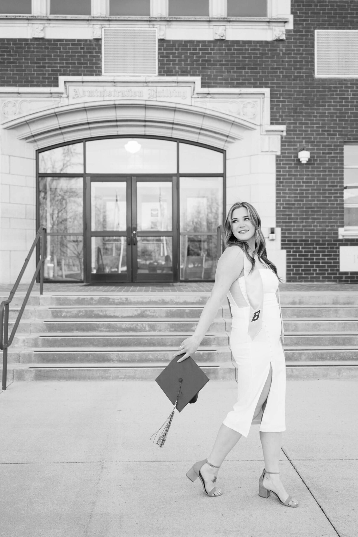 College Graduation Photos at Boise State with a Natural, Candid Style-2