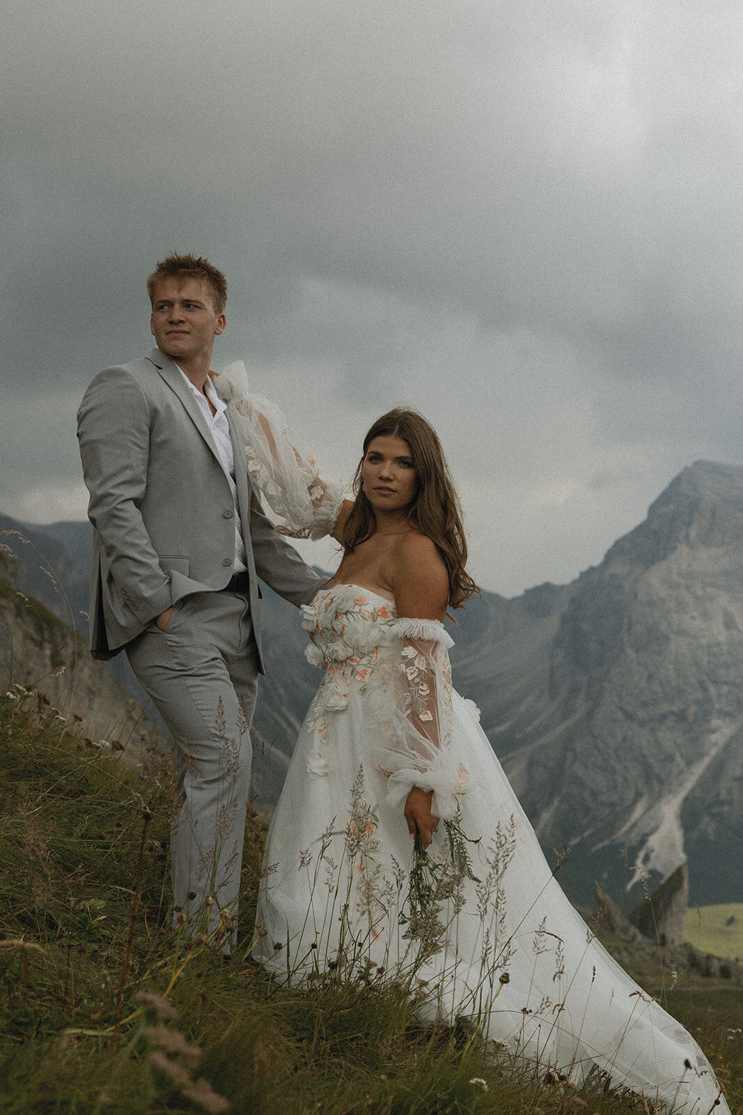destination-wedding-elopement-photographer-italy-dolomites-seceda-documentary-tanya-davids-photo-film-123