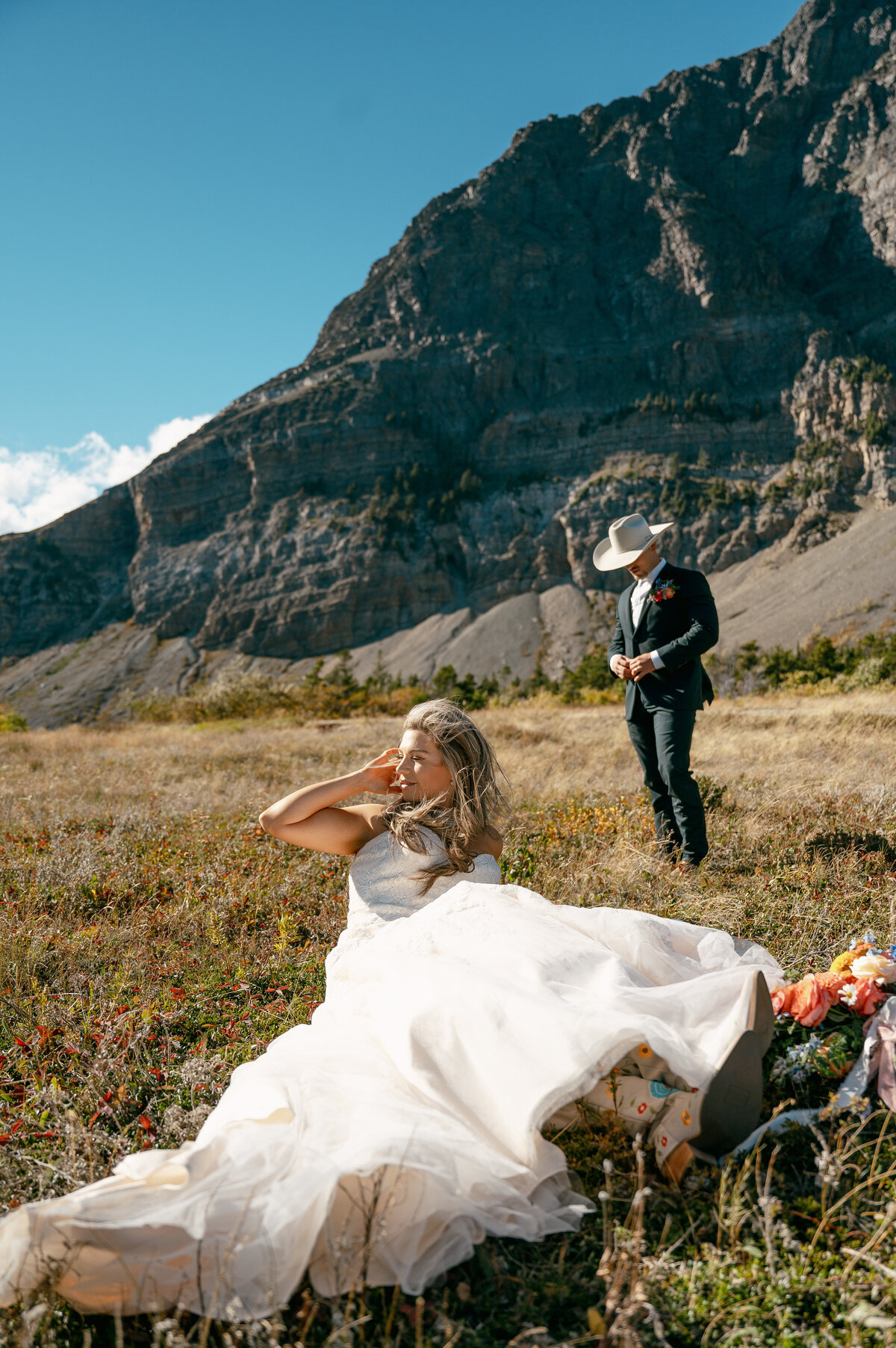 presley-gray-photo-boho-glacier-park-elopement-7679