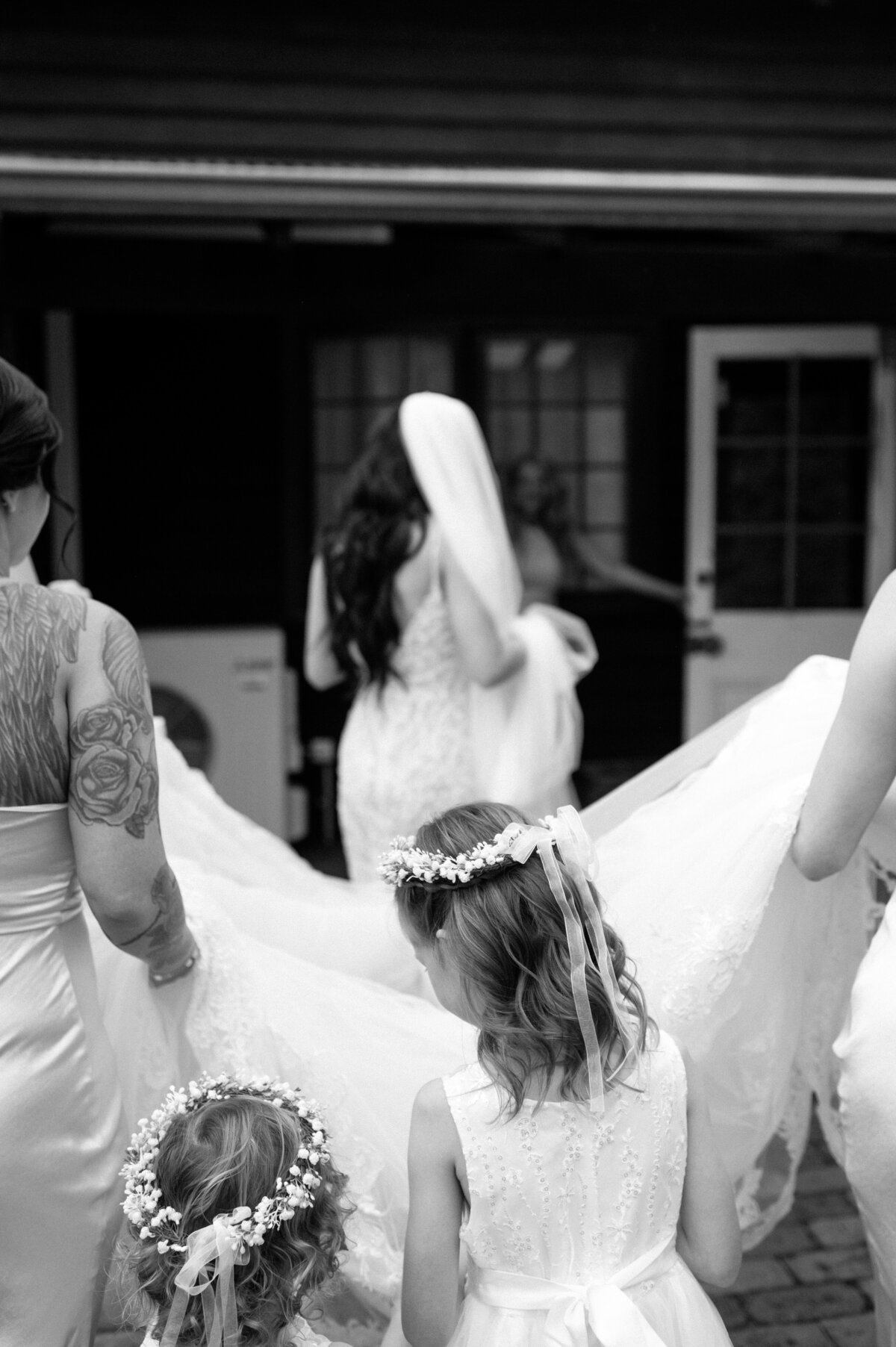 Bride and her girls in Busselton at Old Broadwater Farm captured by south west and Perth photographer Kalie Creative