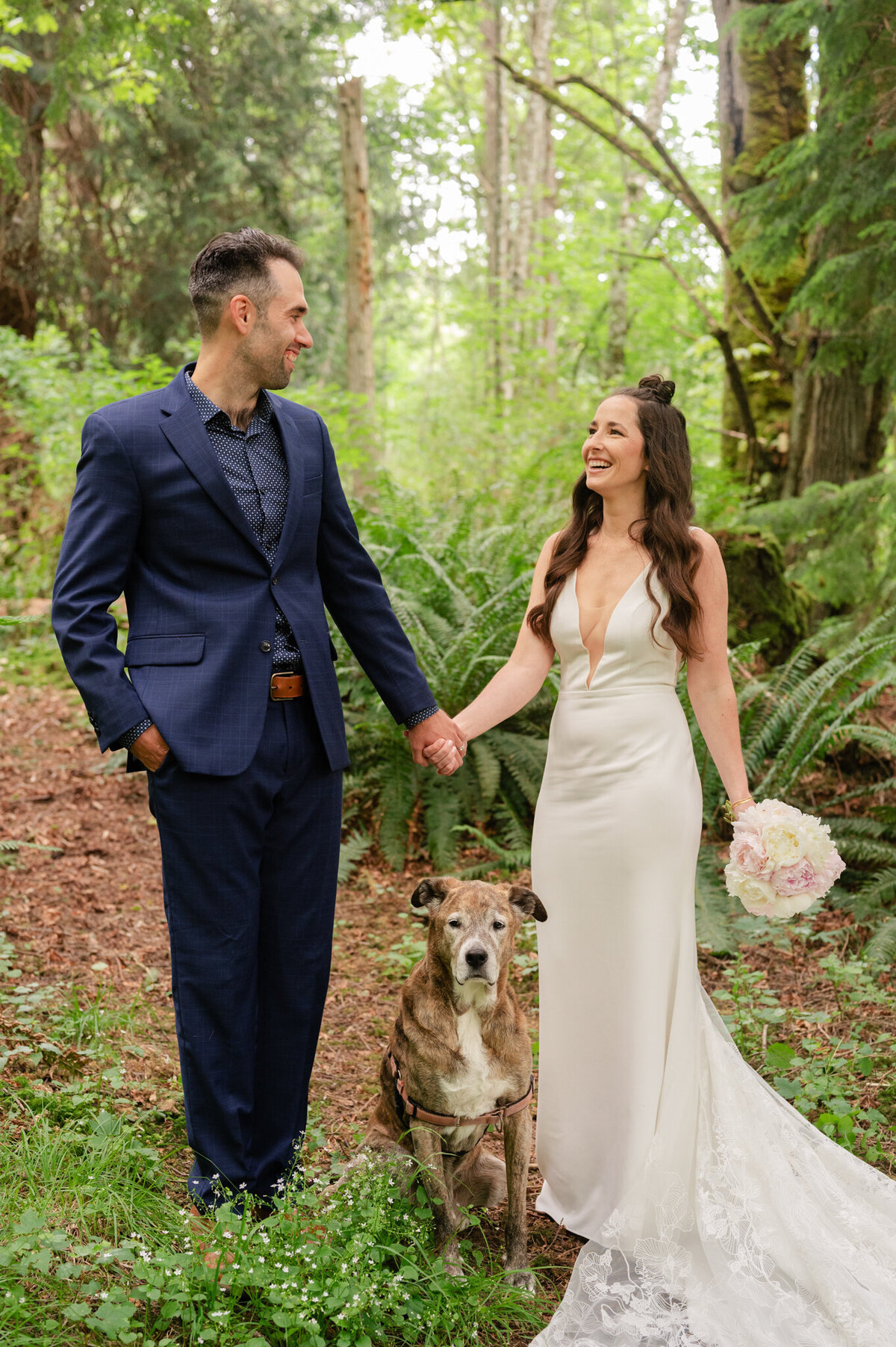 Bellingham-Wedding-Photographer_Guemes-Island-Resort_Caylie-Mash_SR0392