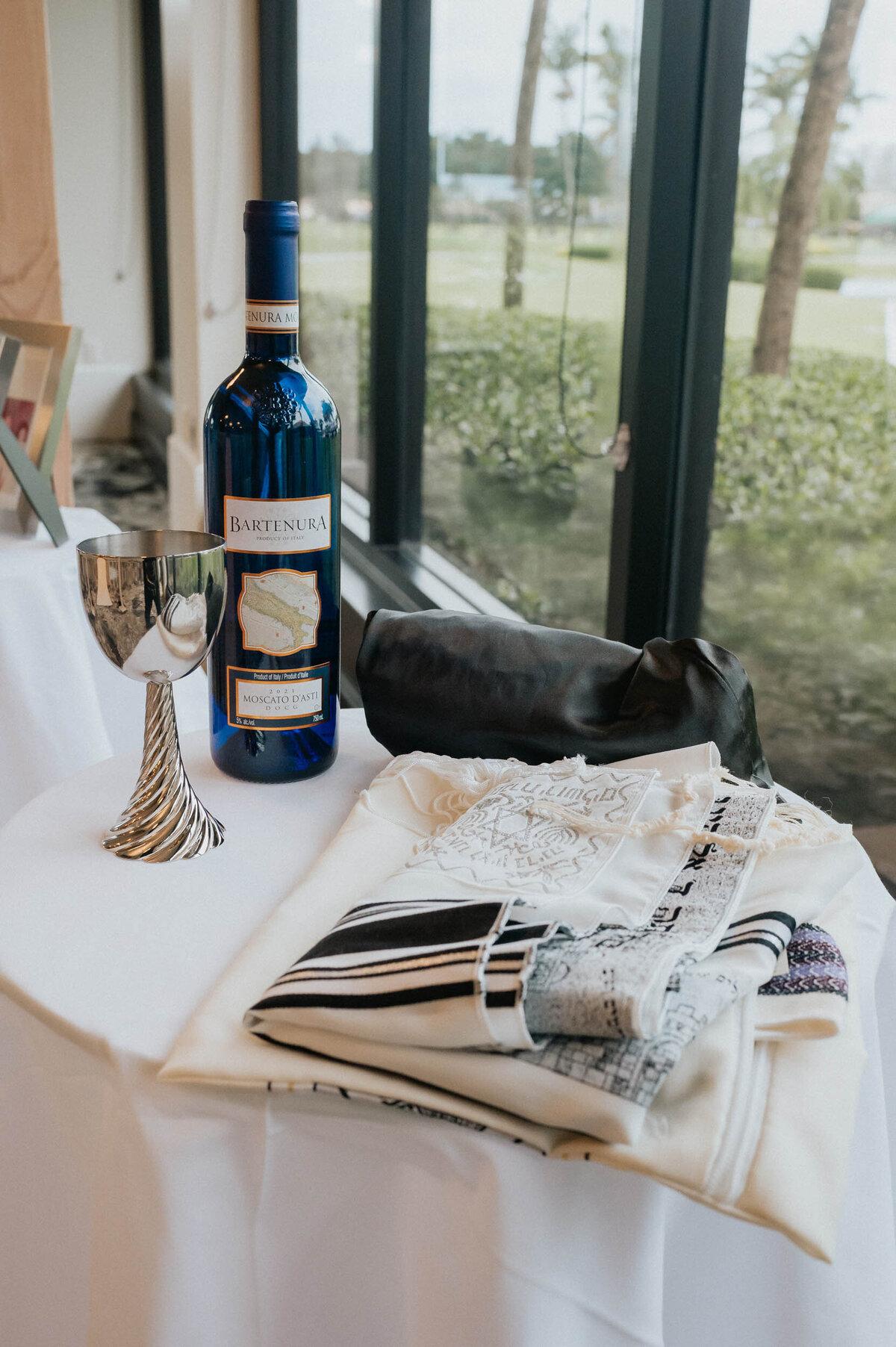 Brooke-Evan-Miami-Florida-Wedding-Elopement-Engagement-Photographer16