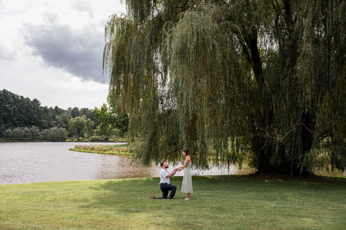 Charlottesville Engagement Photography - Hunter and Sarah Photography-27