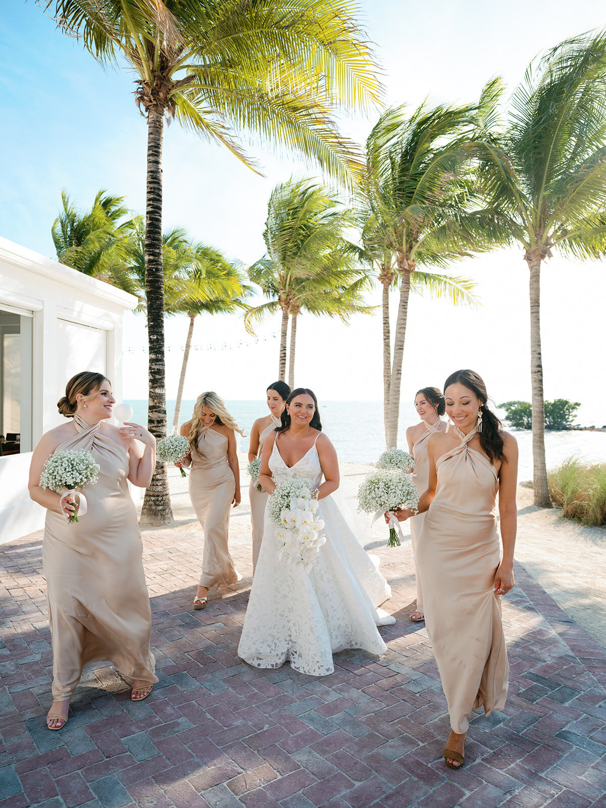 ISLA BELLA BEACH RESORT - FLORIDA KEYS WEDDING PLANNER - KEY WEST WEDDING PLANNING - KEY WEST - ISLAMORADA - BRIDESMAIDS - BRIDAL PARTY 1
