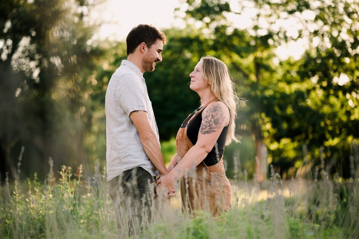 wildflower-center-engagement-photos-spring-1534x1024