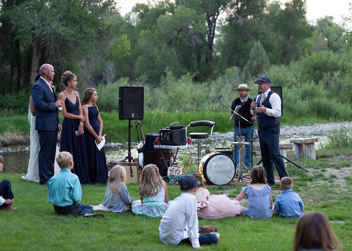 outdoor-wyoming-wedding-venue-elk-hollow-lodge-murray_18