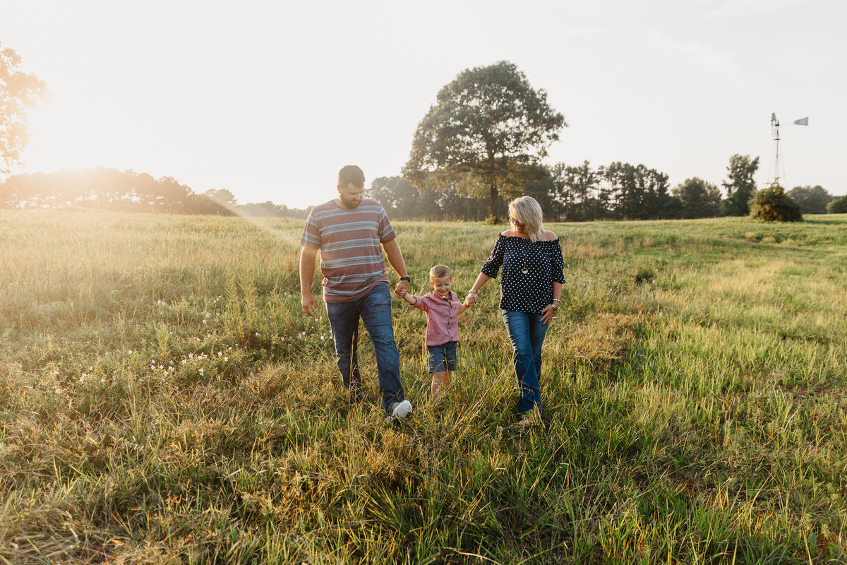 family-photographer-in-raleigh-carrieG-2559