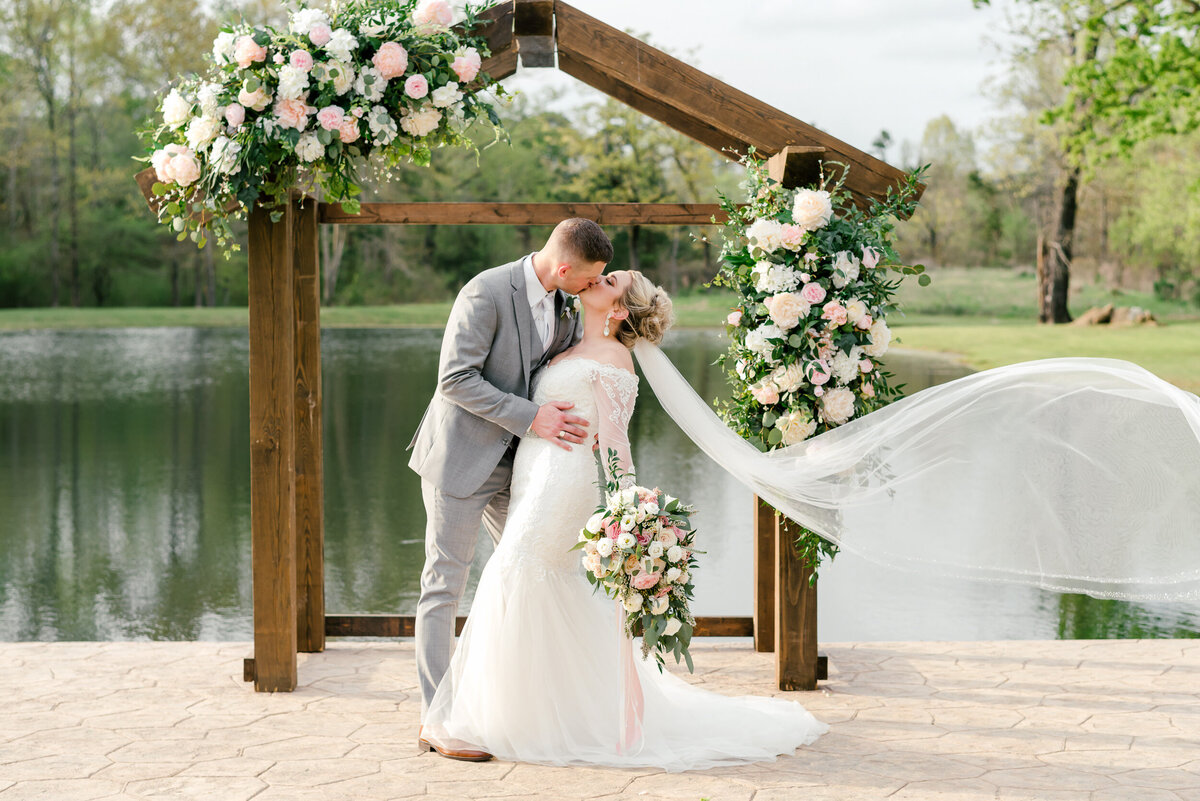 Texas-Wedding-Photographer-Kelsey-Dalton-20200314 - 2643
