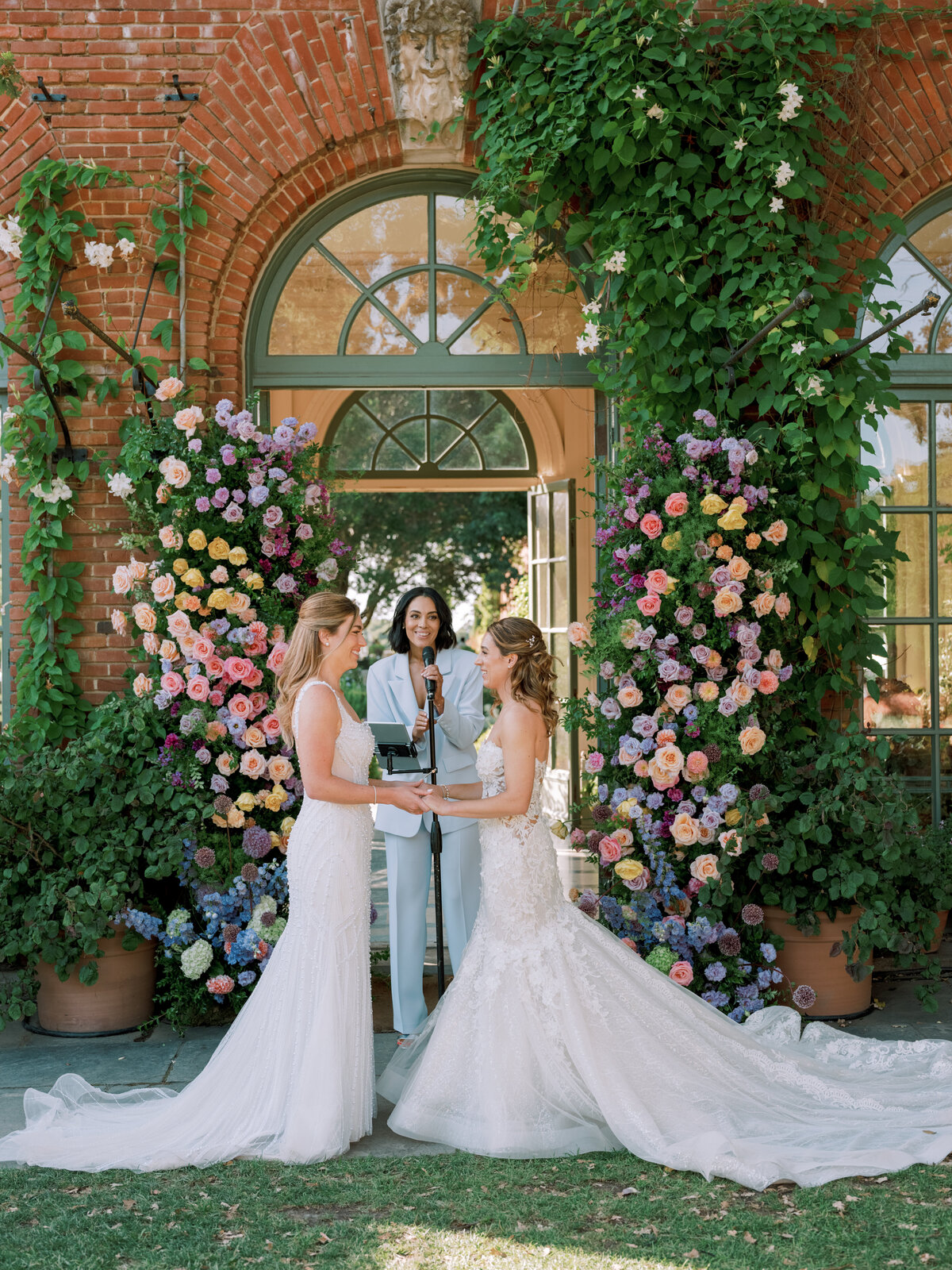 Sarah + Ainsley Filoli California Wedding Sneak Peeks Cassie Valente Photography 0038
