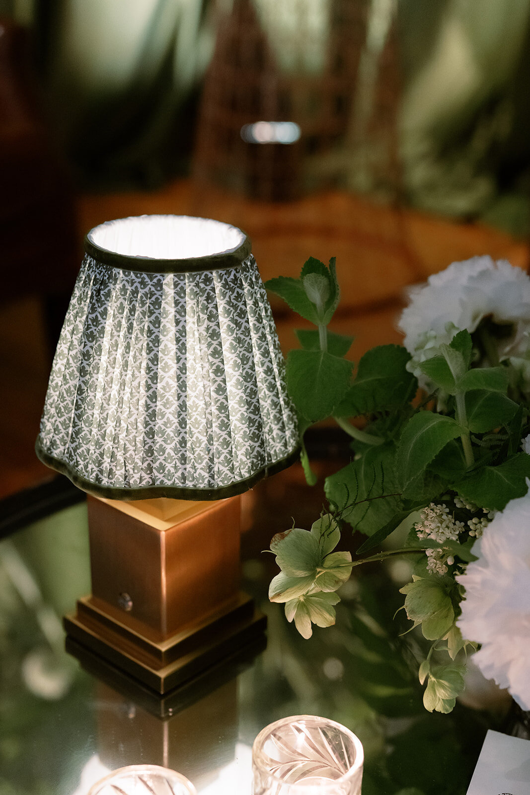 Classic Charleston Wedding with green & white at Hibernian Hall by Sarah Bradshaw 0217