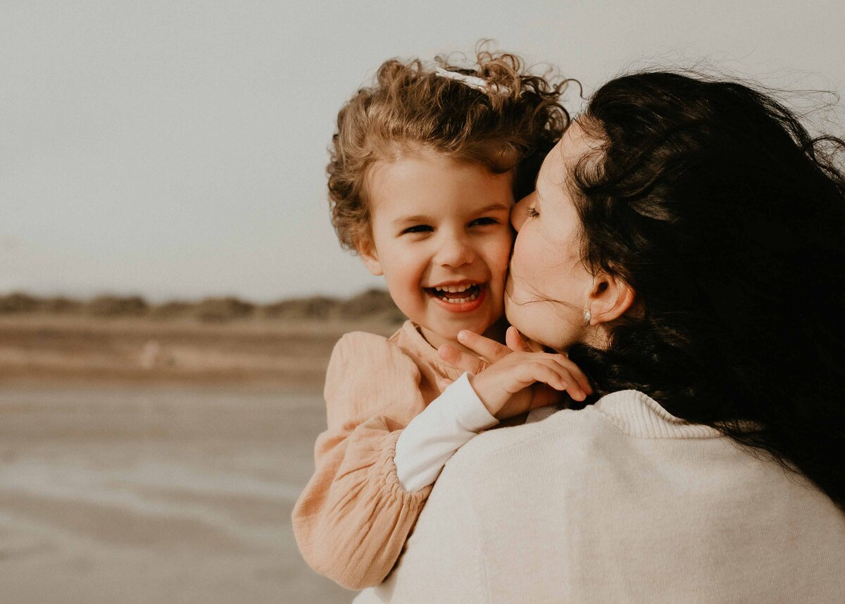 sussex-family-photographer-beach-photoshoot-57