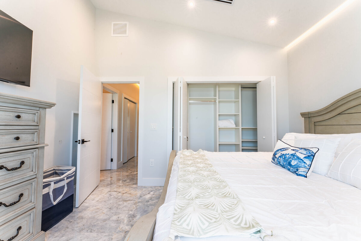Bedroom 5 (4)
