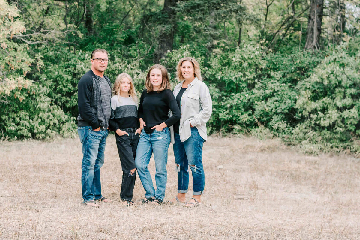 Saskatoon family Photographer (1)