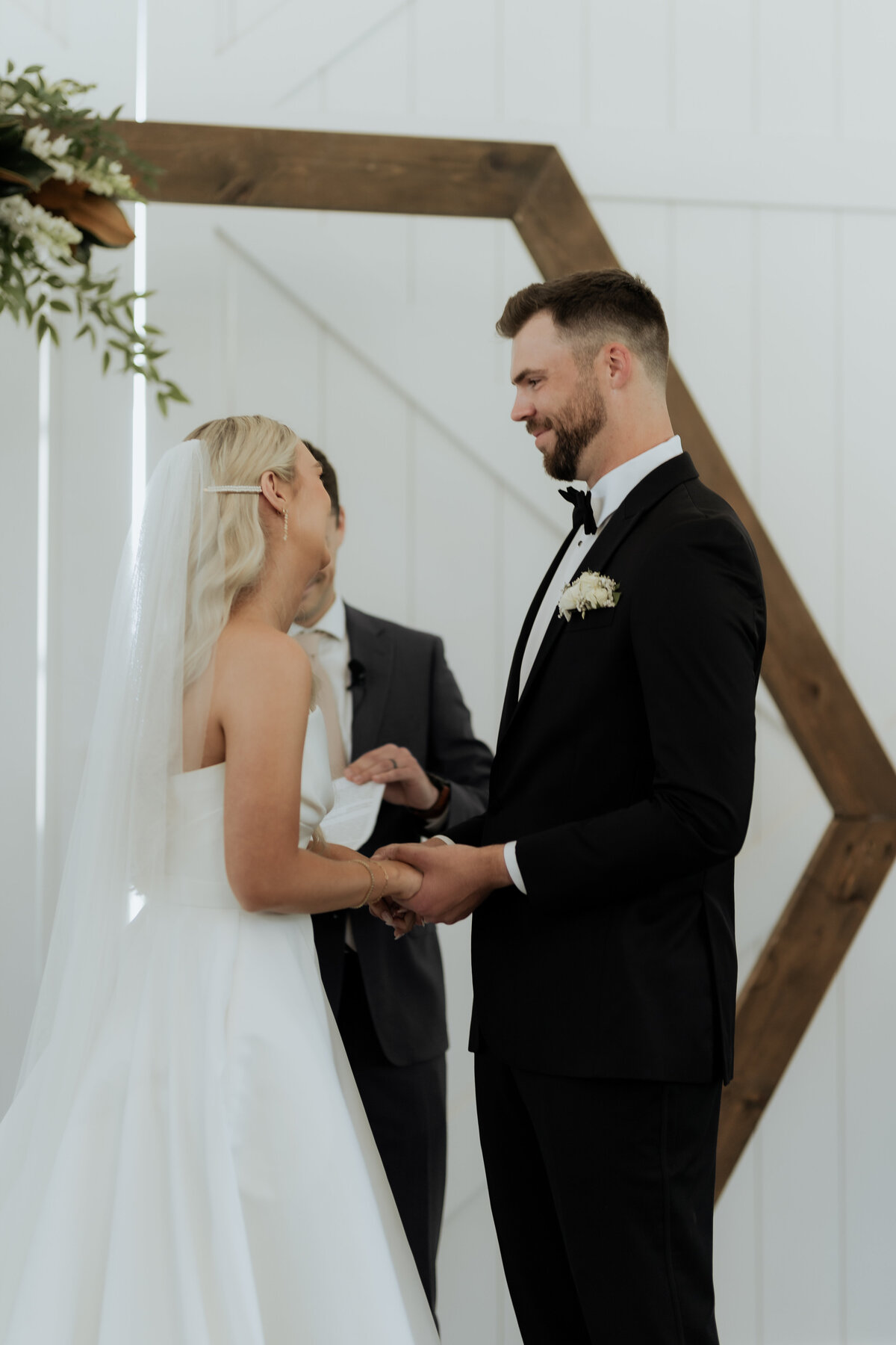 pile-wedding-650