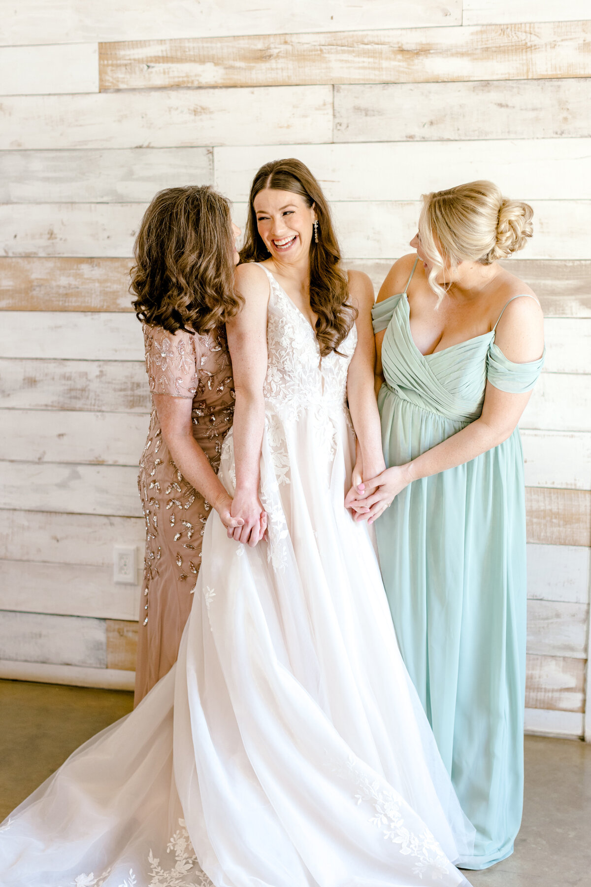 Big Sky Barn Wedding_Kasey Lynn Photography_007