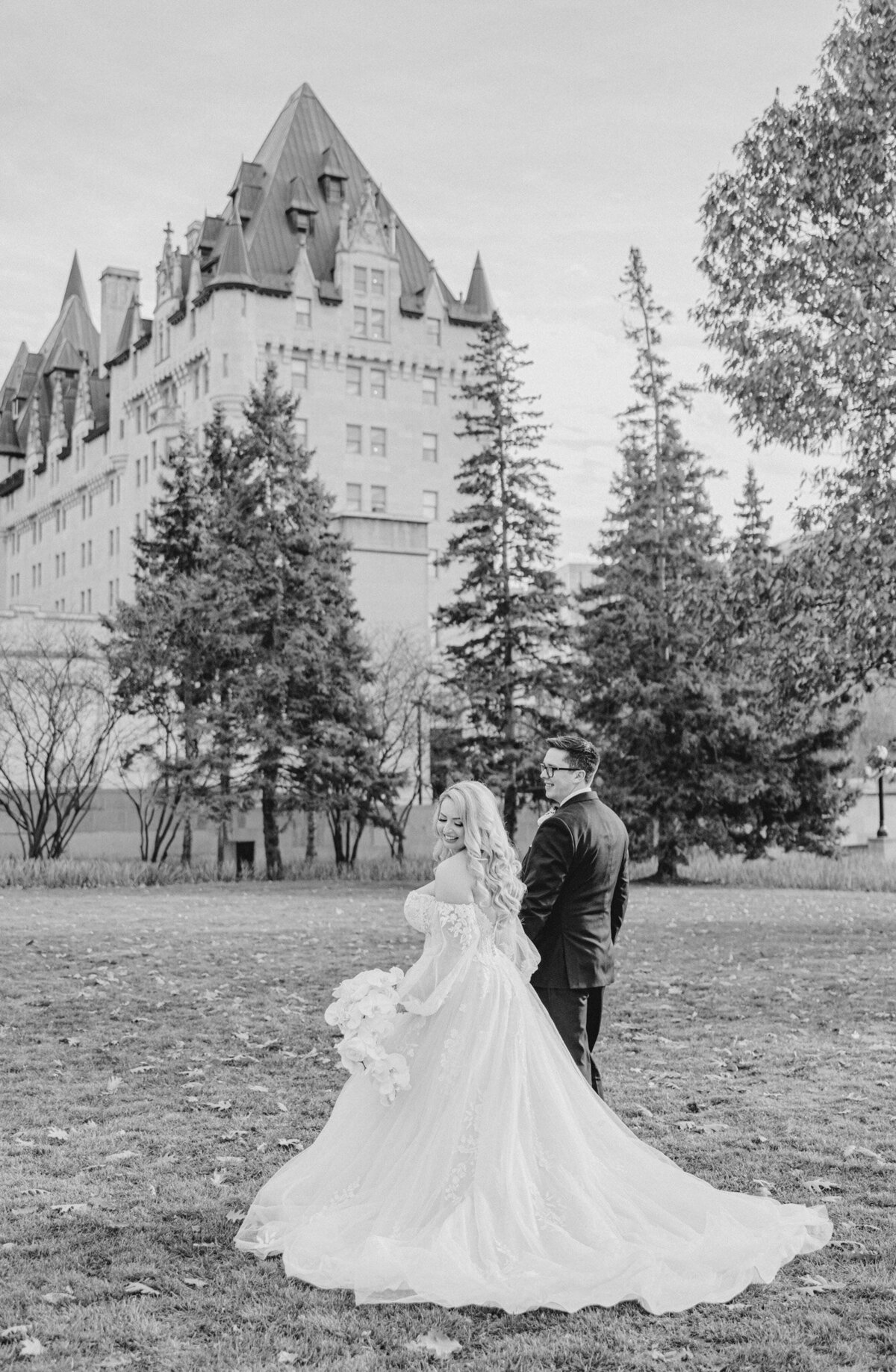 steph-mike-wedding-chateau-laurier-ontario-ottawa-grey-loft-studio-2023-407