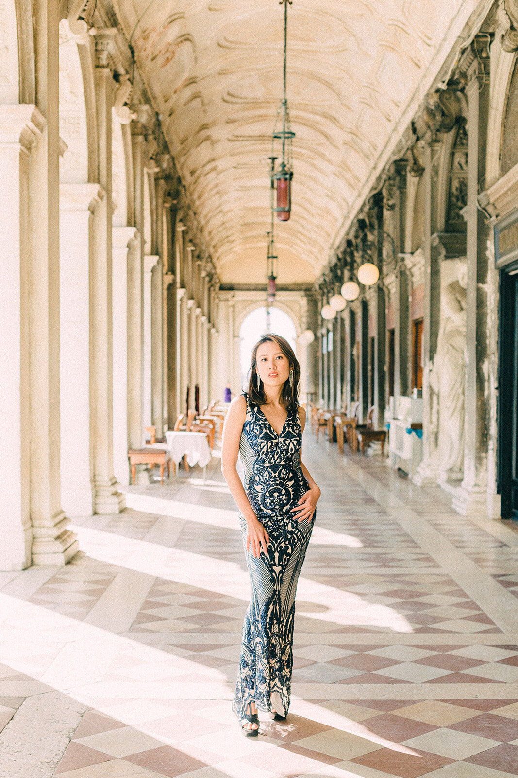 Venice-taxi-boat-luxury-photoshoot-couple-wedding47