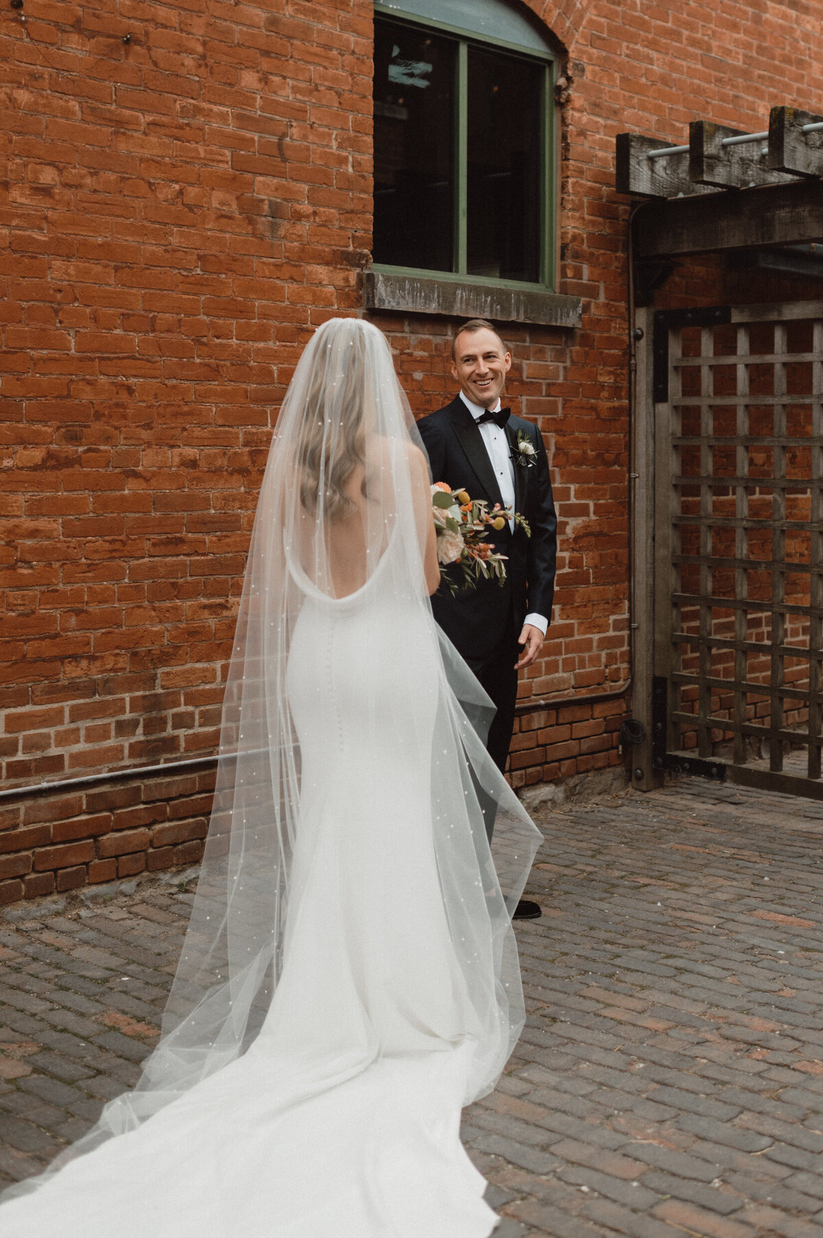 AllieJenningsPhoto-MCGregWedding-SNEAKPEEKS-23