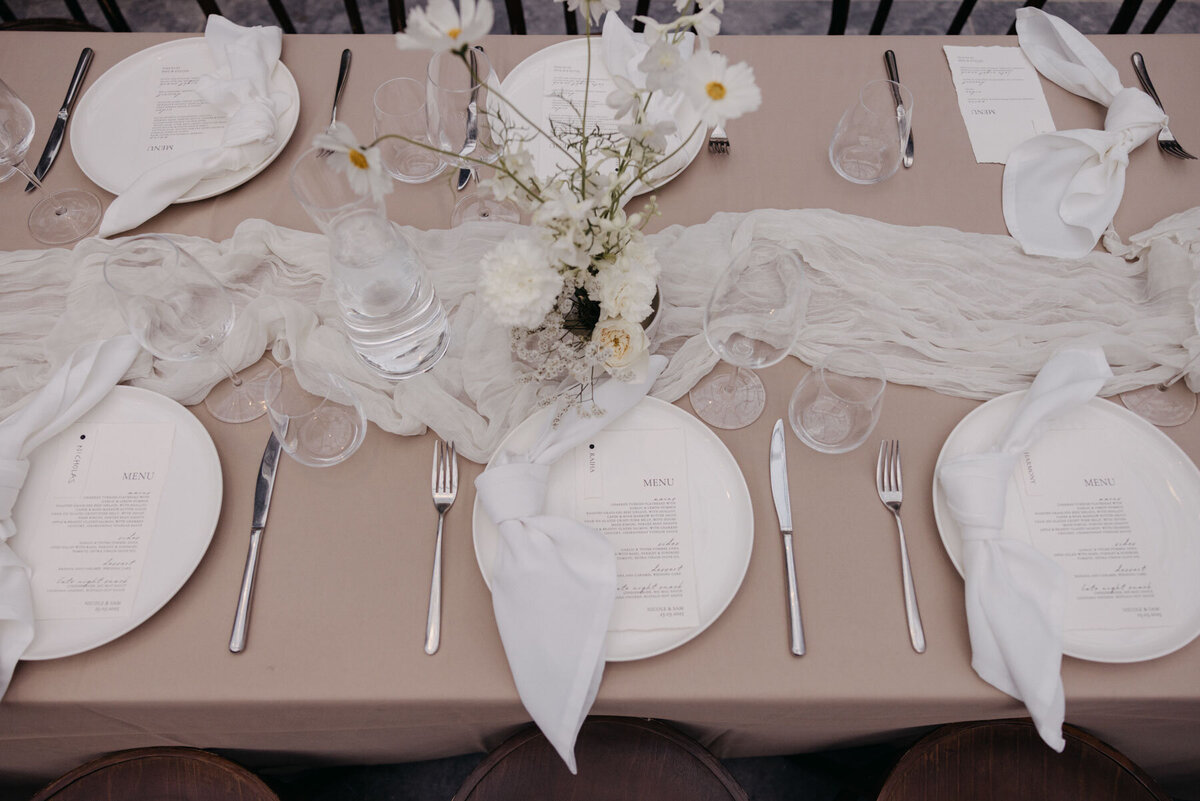 Nicole_and_sam_auckland_wedding©emmalinephotography_27