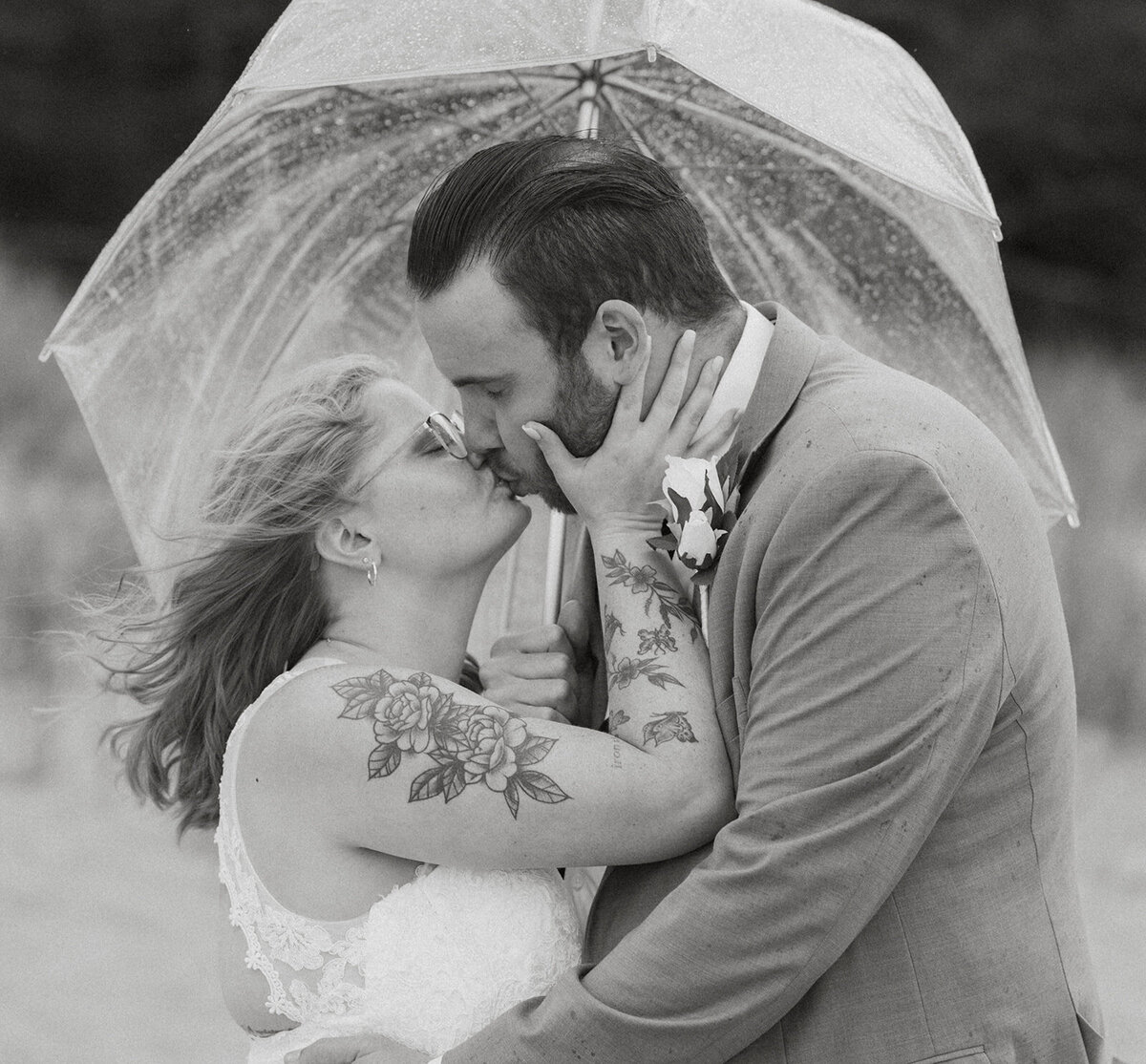 michigan hawaii elopement photographer