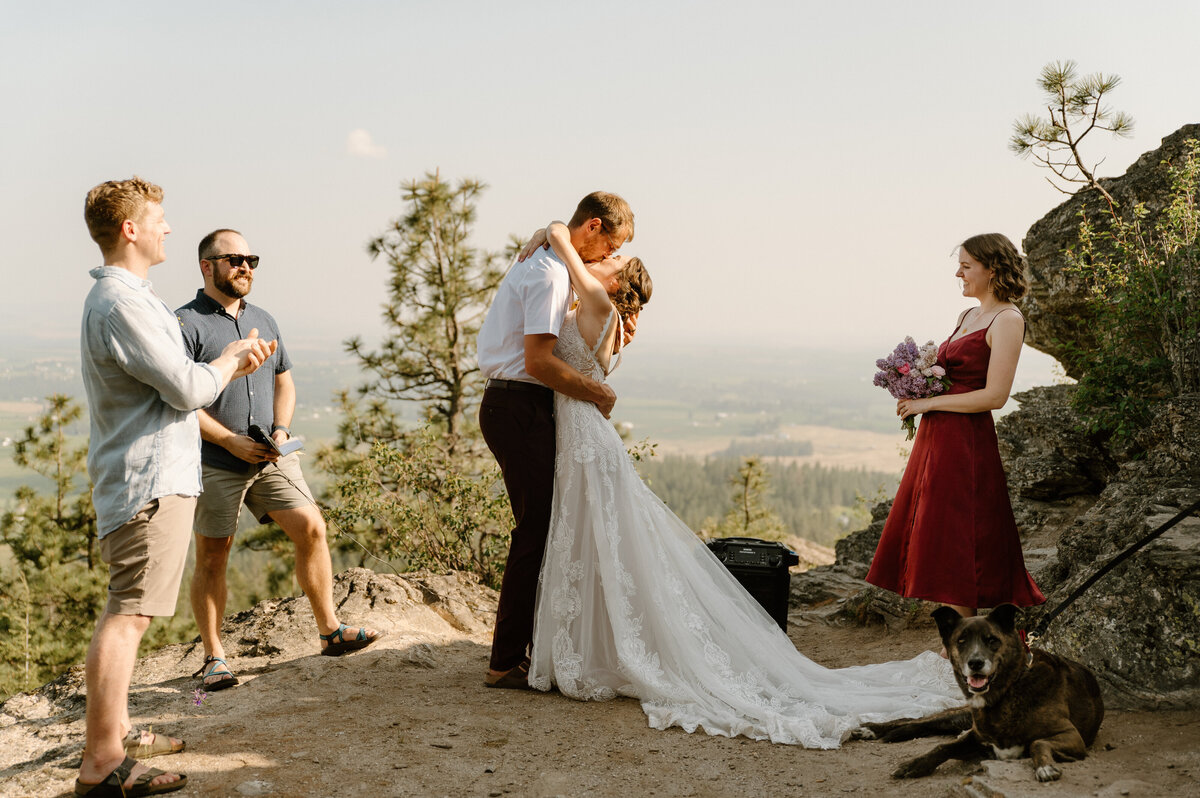 rocks_of_sharon_spokane_washington_hiking_elopement_07