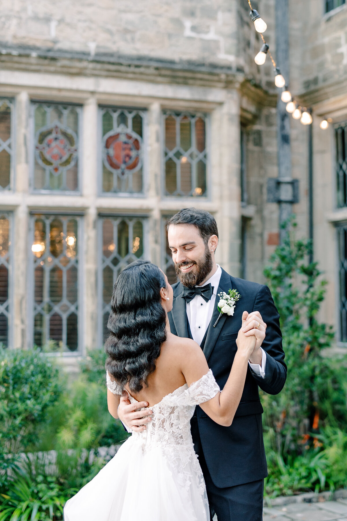 Atlanta Wedding Photographers | Bride And Groom Dancing At Garden Estate Wedding Venue