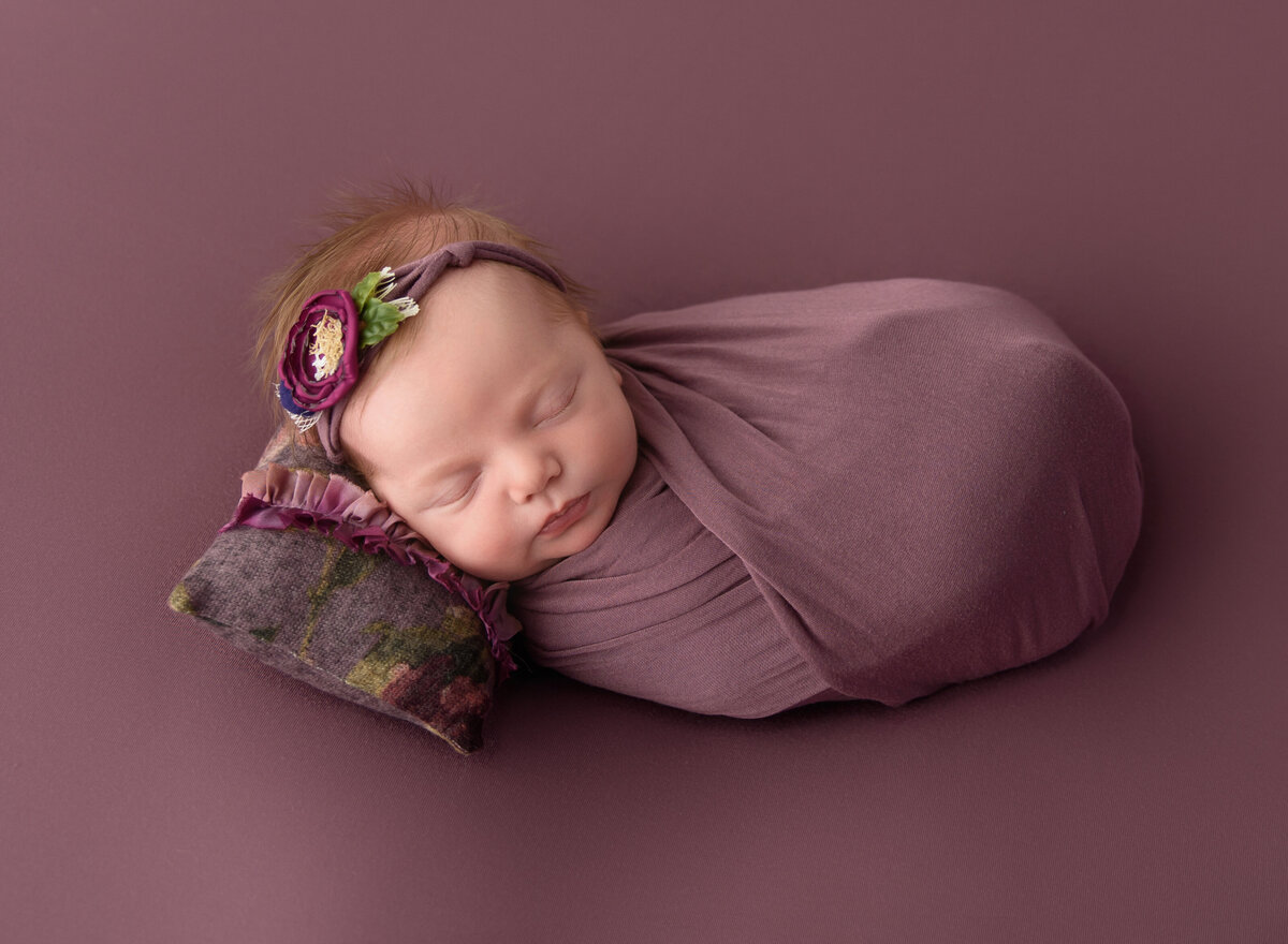 Best-affordable-simplistic-posed-newborn-keller-dfw-baby-newborn-photographer-LAN_0281-Iris-E