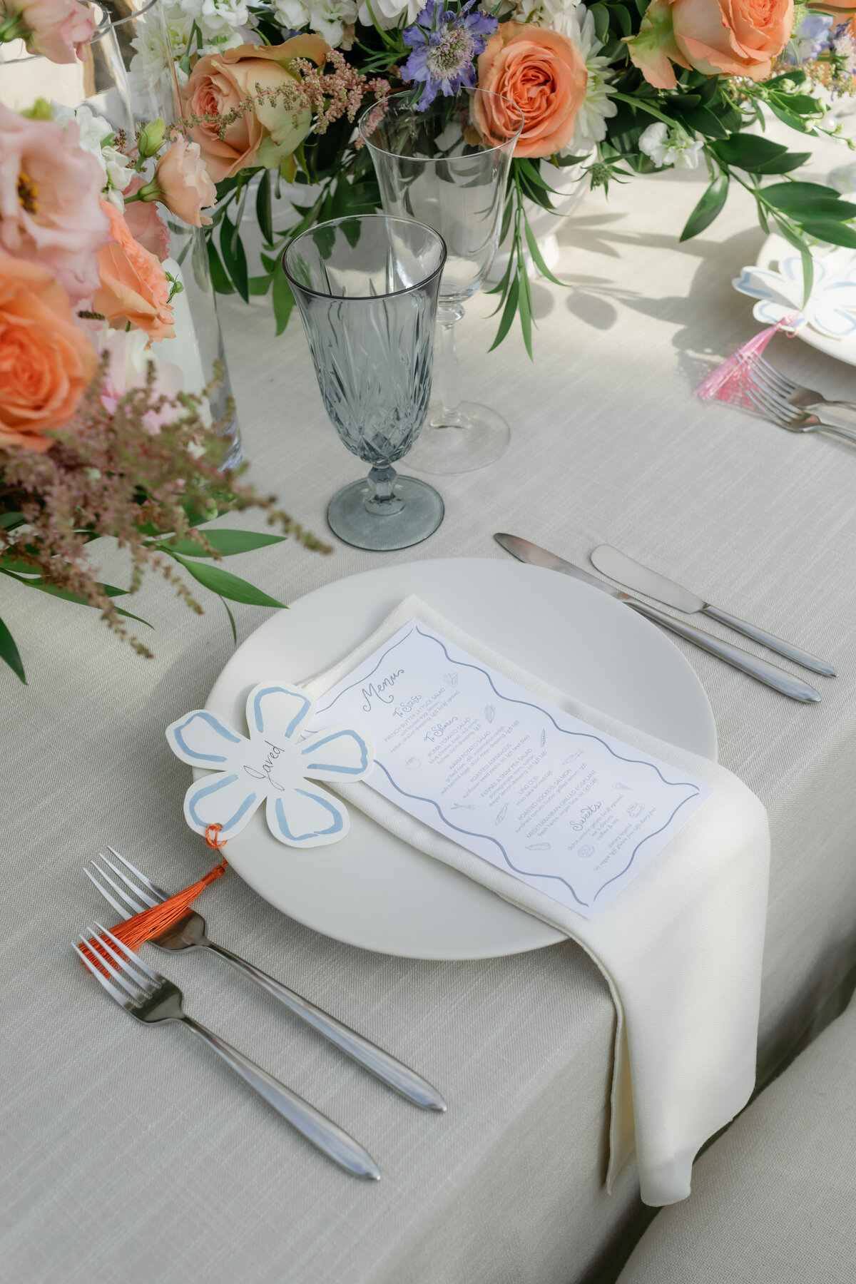 MeghanHemstra-Colourful-Vancouver-Garden-Wedding-53