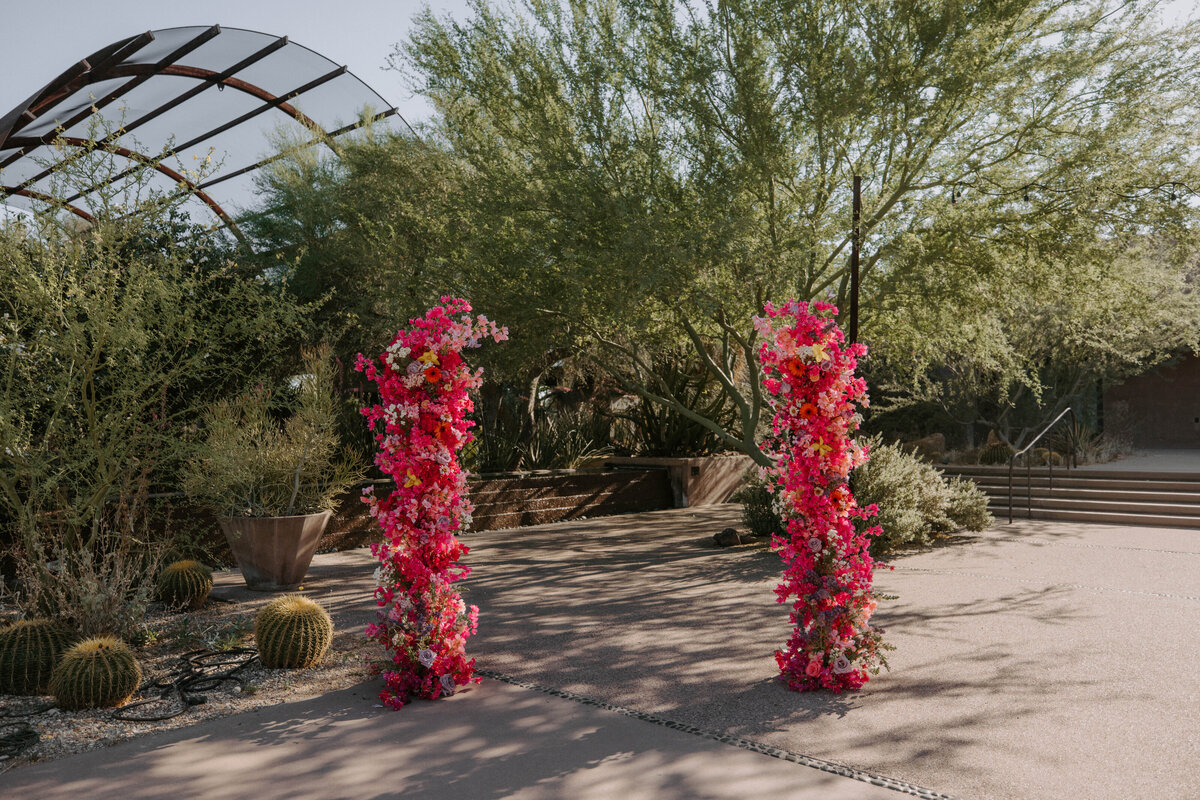 colorful-flower-arch-phoenix