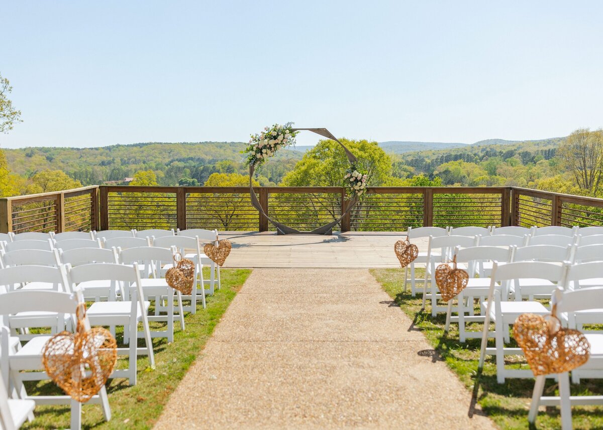 mountain-view-ceremony-lewallen-farms-ga