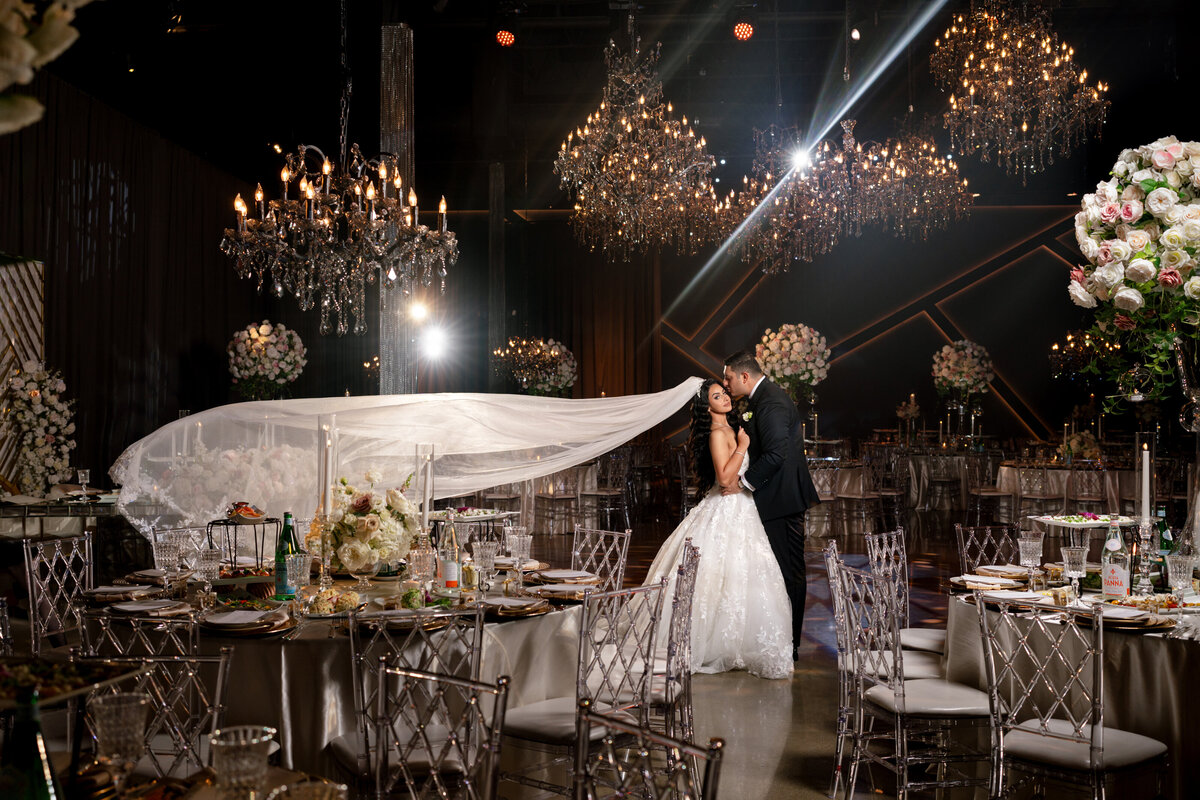 Berlez-Aspen-Avenue-Chicago-Wedding-Photographer-The-Canvas-Yanni-Design-Bella-Bianca-Bridal-St-Mary-of-the-Angels-Reception-Luxury-135